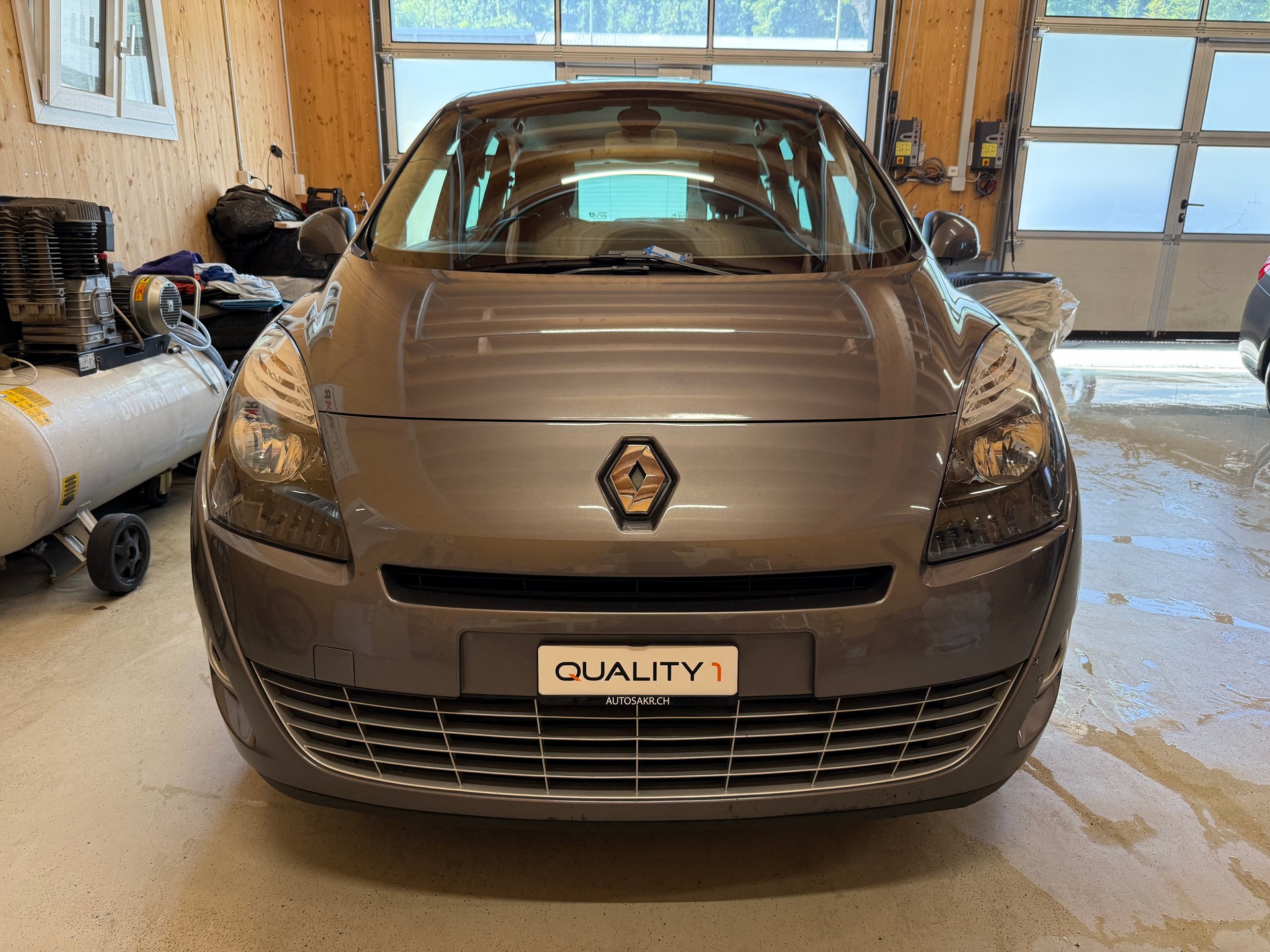 RENAULT Grand Scénic 1.6 dCi Dynamique-showroom-element-1