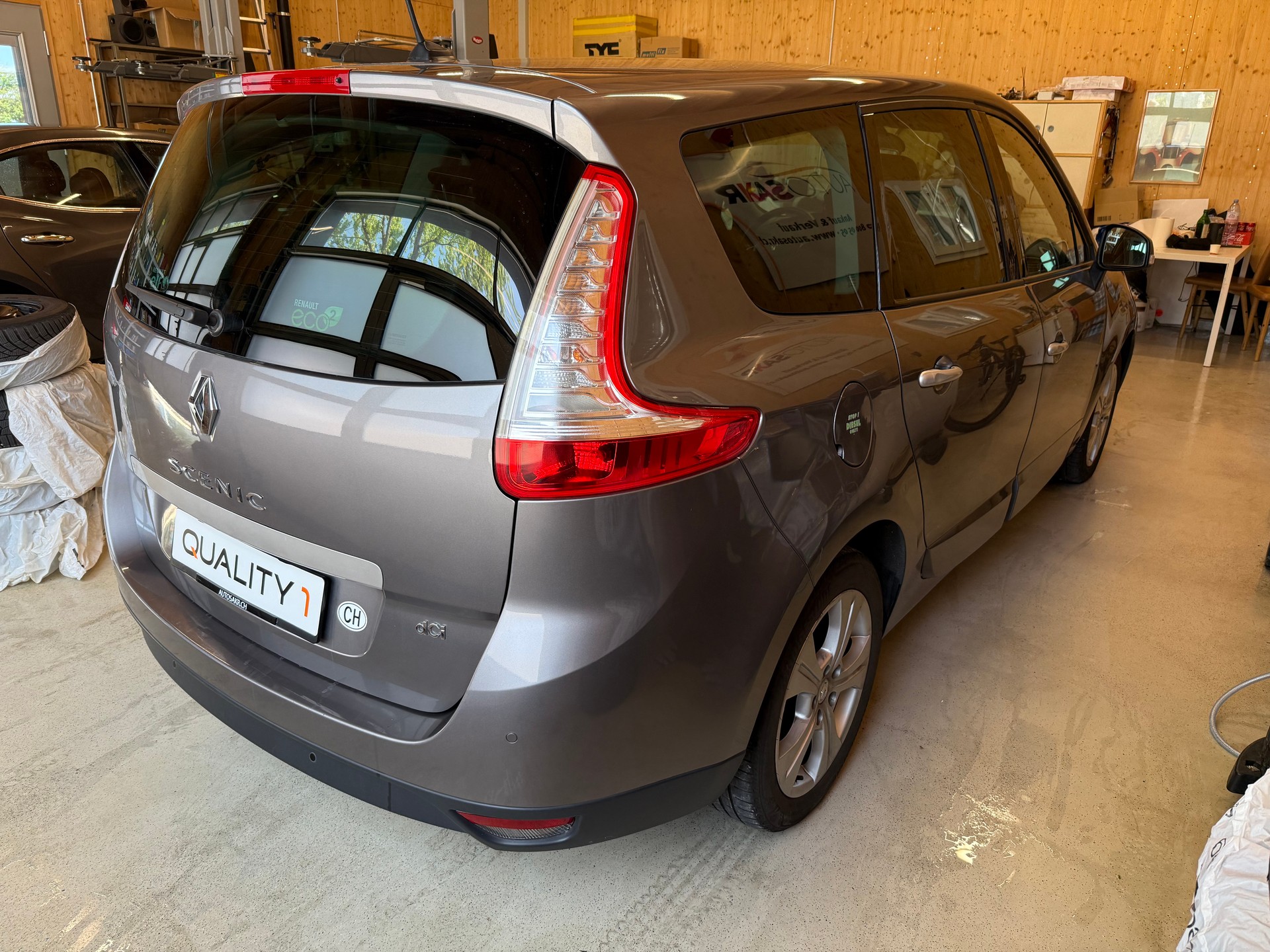 RENAULT Grand Scénic 1.6 dCi Dynamique-showroom-element-3