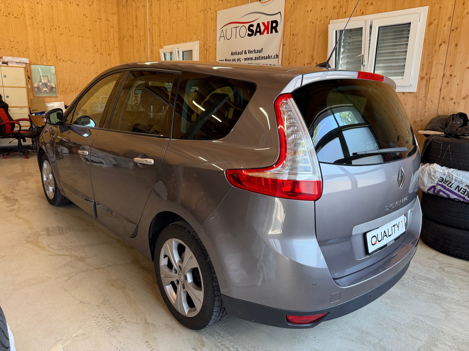 RENAULT Grand Scénic 1.6 dCi Dynamique-image-5