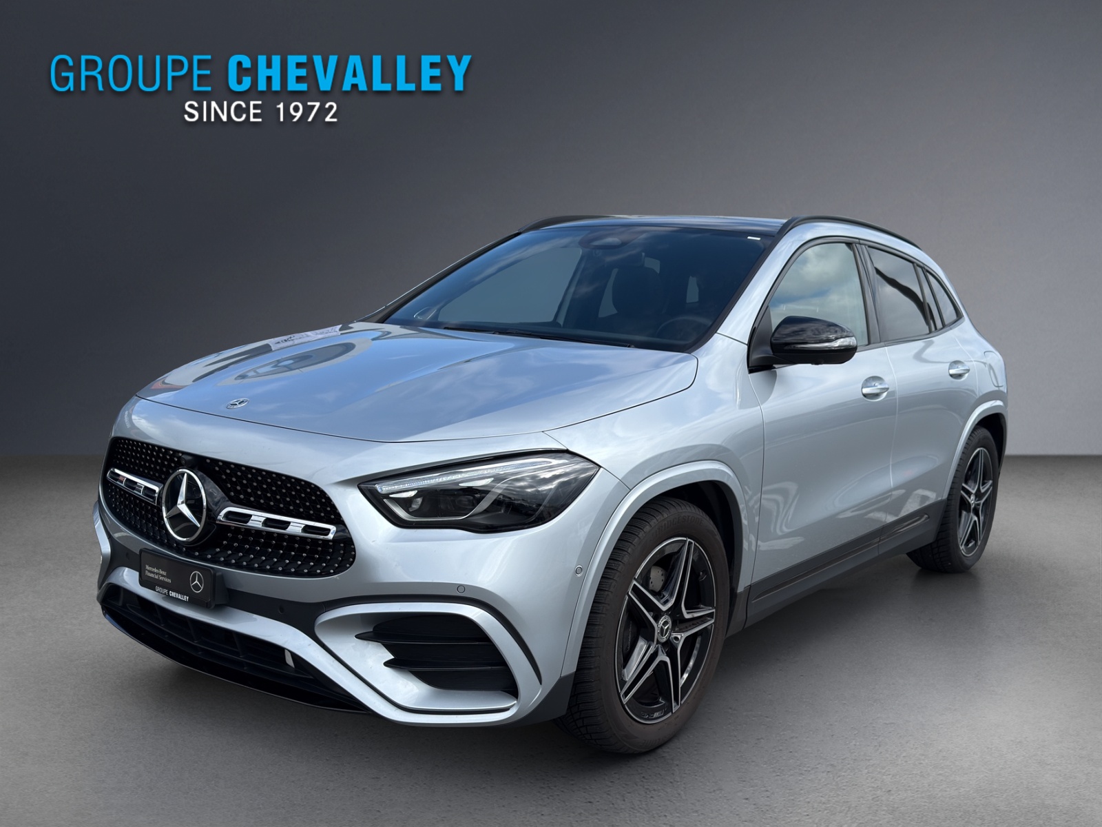 Photo MERCEDES-BENZ GLA-220 GLA 220d 4Matic 8G-DCTSwiss Star
