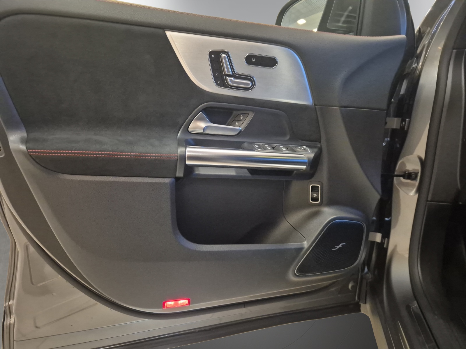 Image MERCEDES-BENZ EQA-250 EQA 250 AMG Line AMG Line