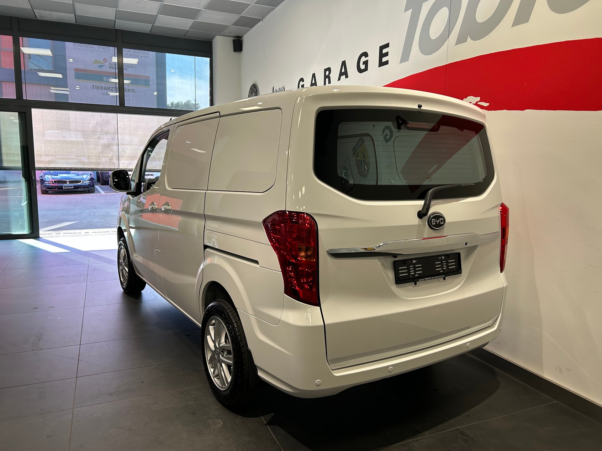 BYD ETP3-image-13