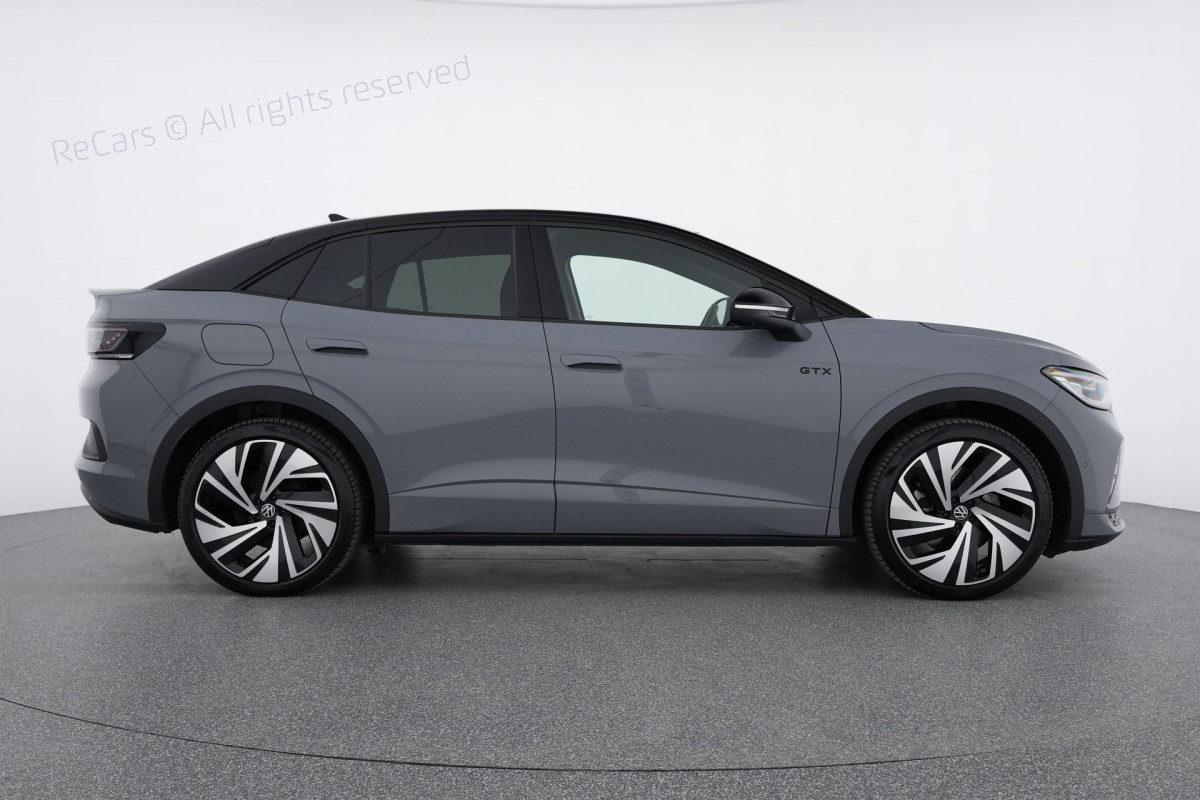 VW ID.5 GTX 77 kWh 4Motion (Np.82'600.-) 299PS AHK PanoDach CH-Ausl.