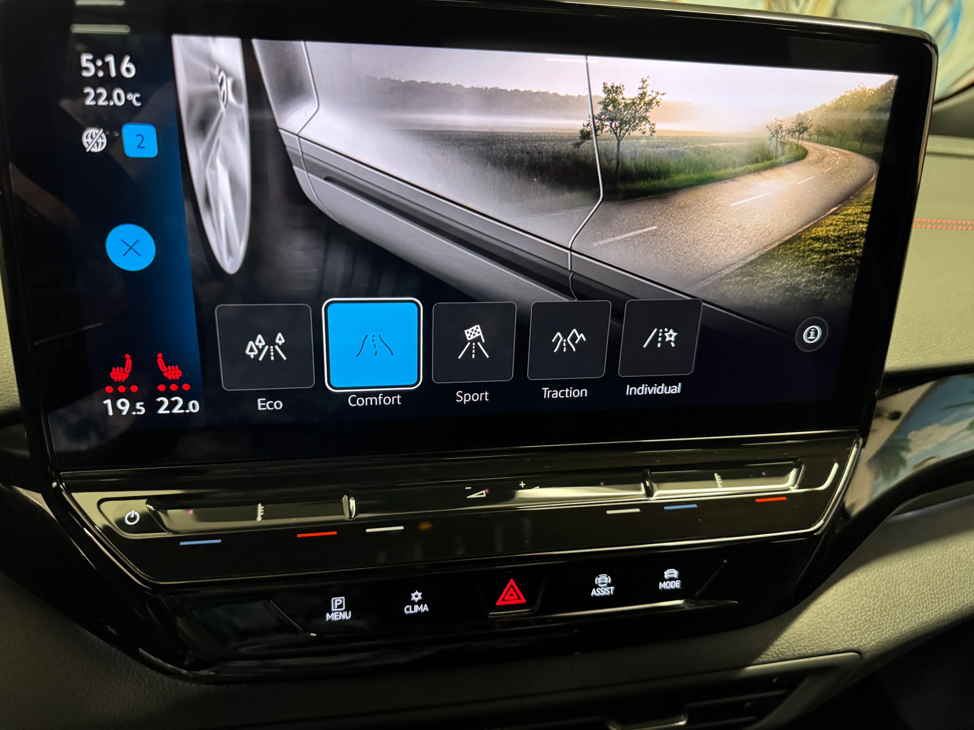 VW ID.5 GTX 77 kWh 4Motion (Np.82'600.-) 299PS AHK PanoDach CH-Ausl.-image-19