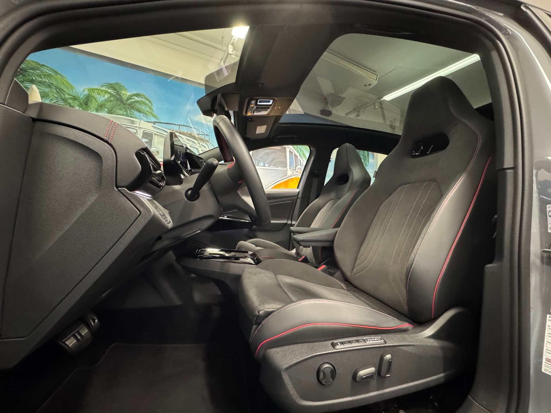 VW ID.5 GTX 77 kWh 4Motion (Np.82'600.-) 299PS AHK PanoDach CH-Ausl.-image-10