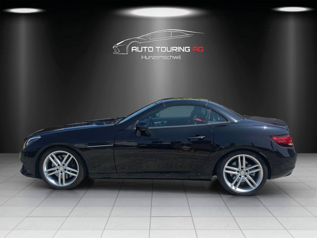 MERCEDES-BENZ SLC 300 Cabriolet-image-5