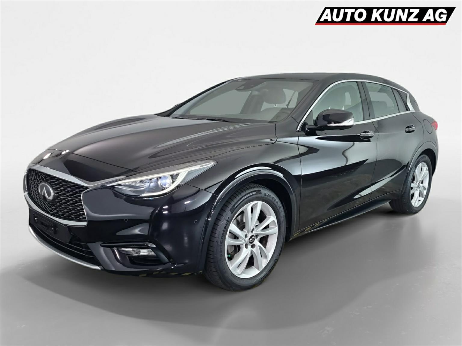 INFINITI Q30 2.2d Luxe AWD DCT