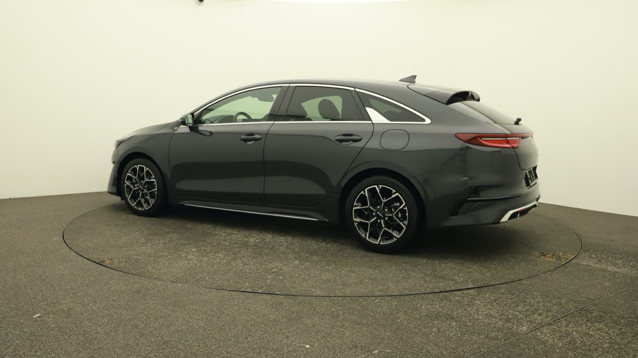 KIA ProCeed 1.5 T-GDi GT-Line Edition DCT-showroom-element-2