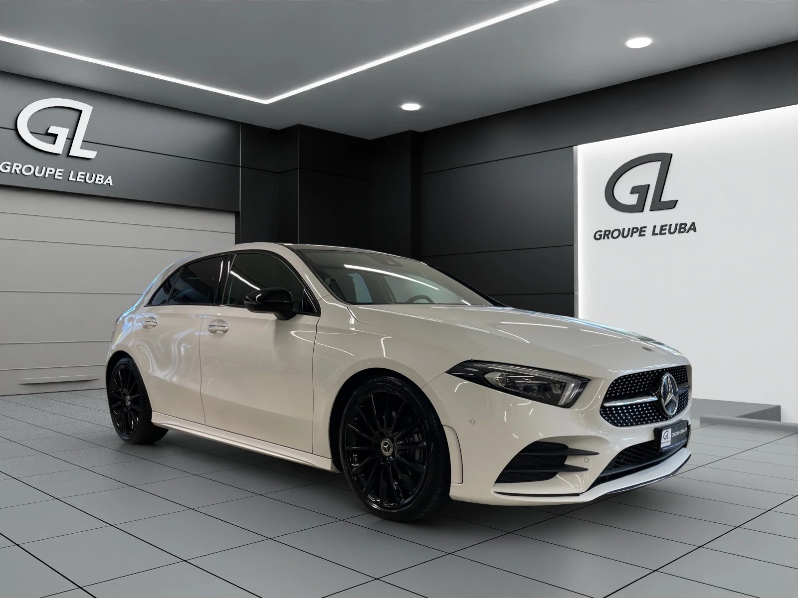 Photo MERCEDES-BENZ A-200 A 200 AMG Line