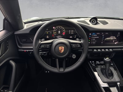 Porsche 911 GT3 mit Touring-Paket - Bild 6