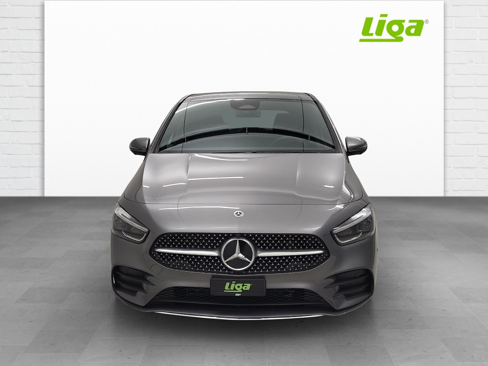 MERCEDES-BENZ B 250 AMG Line 4Matic-showroom-element-2