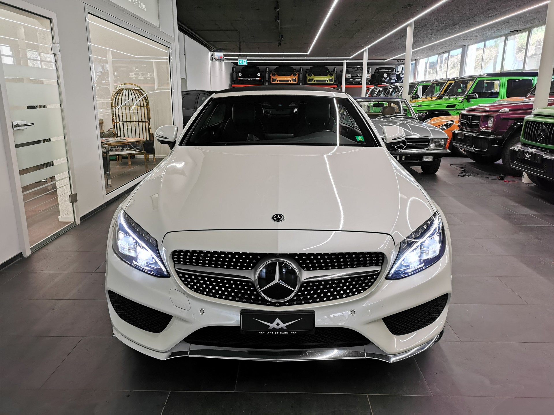 MERCEDES-BENZ C 200 Cabriolet AMG Line 4Matic 9G-Tronic DISTRONIC, BURMESTER, AIRSCARFE, ALCANTARA, SPORTABGASANLAGE-image-9