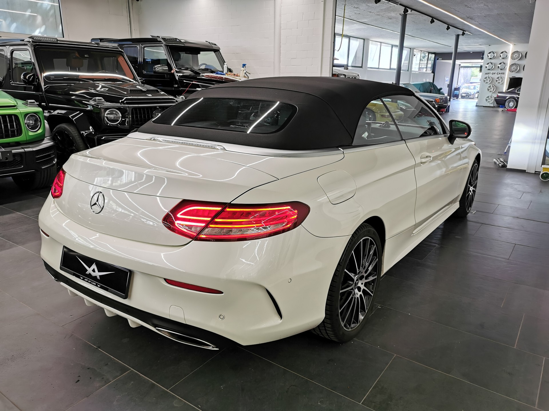 MERCEDES-BENZ C 200 Cabriolet AMG Line 4Matic 9G-Tronic DISTRONIC, BURMESTER, AIRSCARFE, ALCANTARA, SPORTABGASANLAGE-image-12