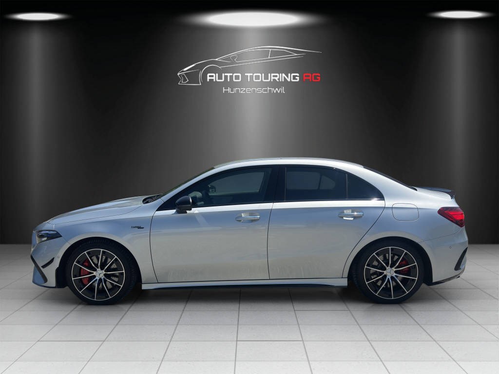 MERCEDES-BENZ A 35 AMG 4matic Limousine-image-5