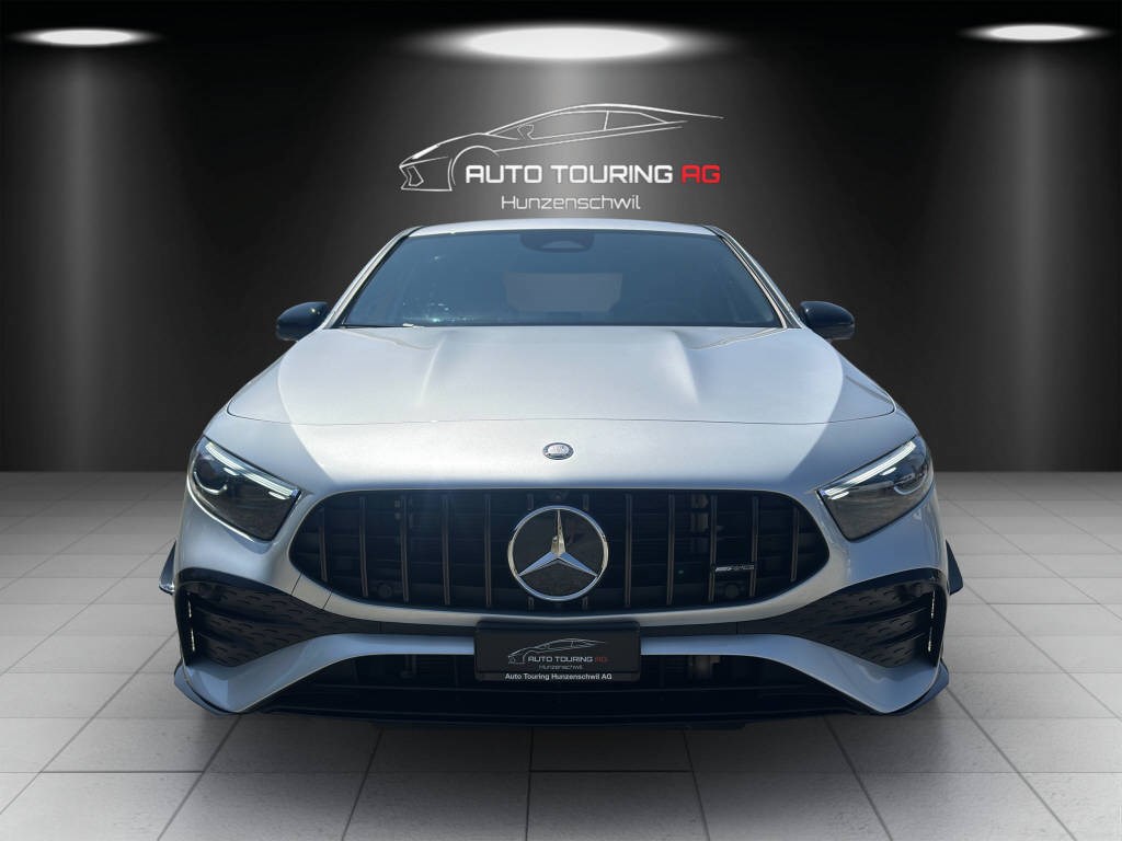 MERCEDES-BENZ A 35 AMG 4matic Limousine-image-7