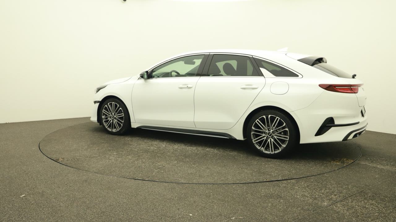 KIA ProCeed 1.5 T-GDi GT-Line Edition DCT-showroom-element-2