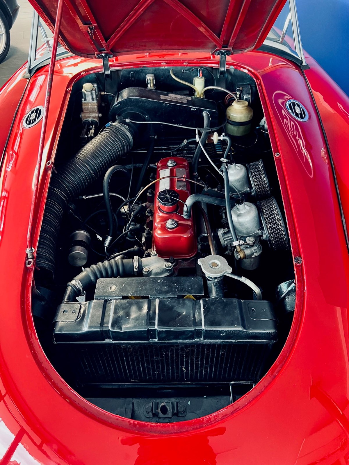 MG MGA 1500 RHD-image-10