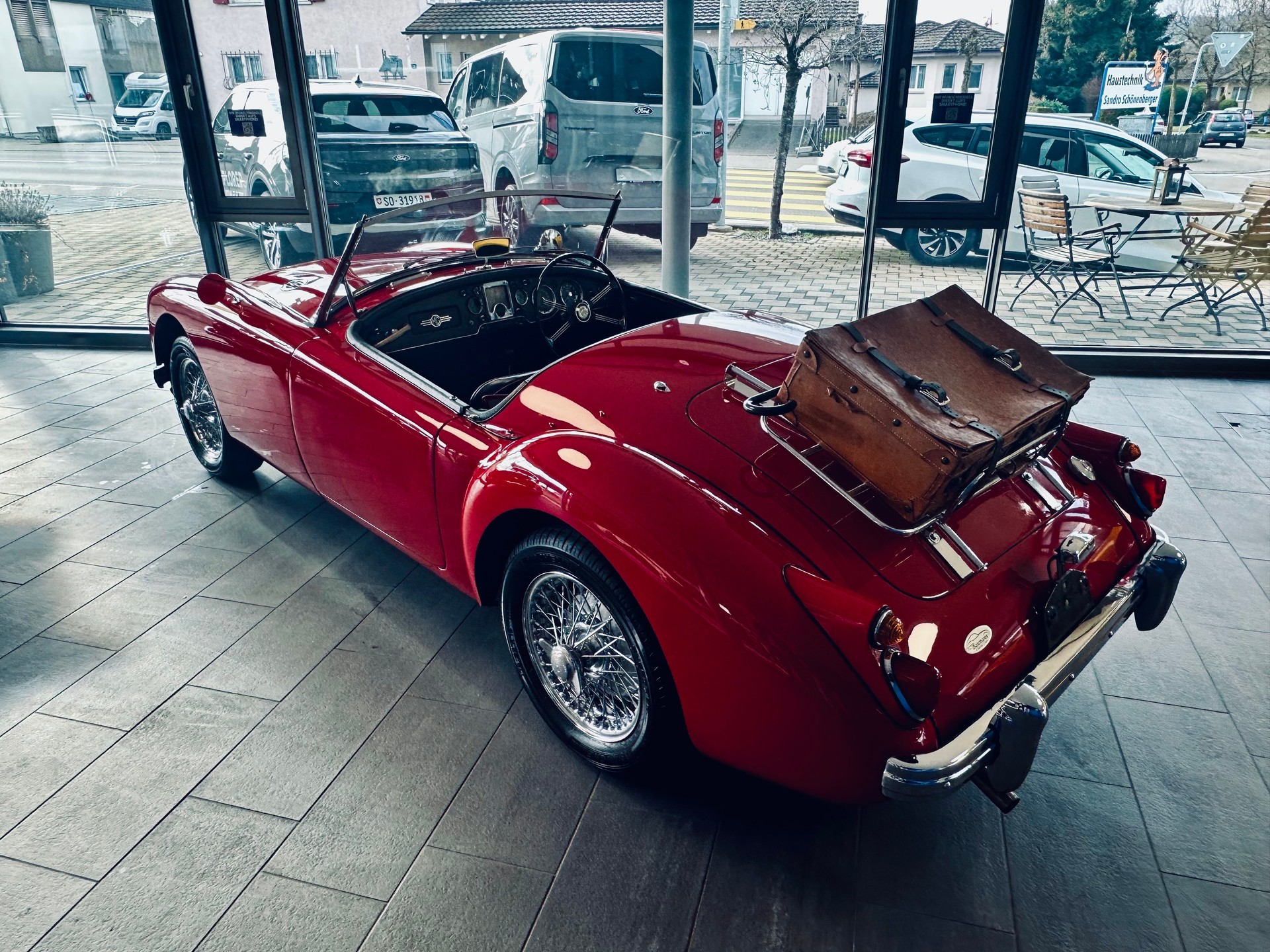 MG MGA 1500 RHD-image-5