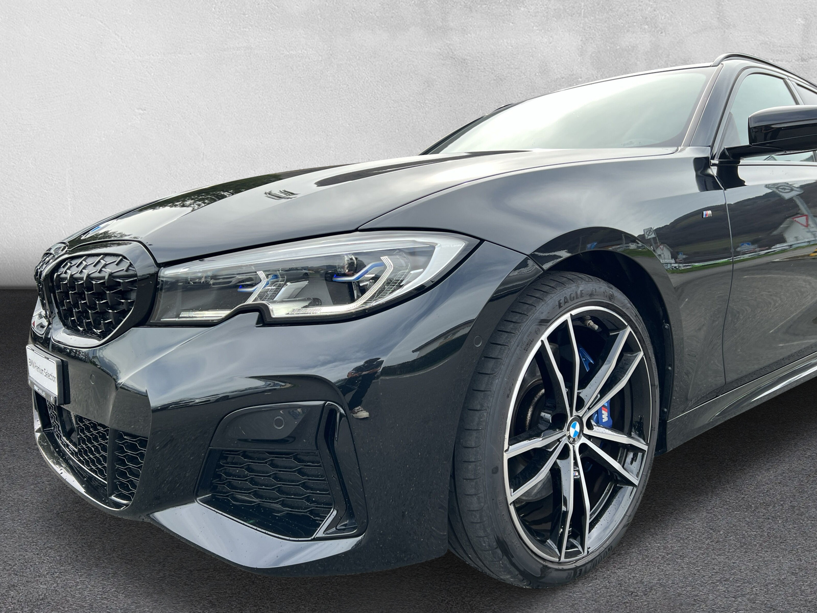 BMW M340d xDrive 48V Touring-image-7