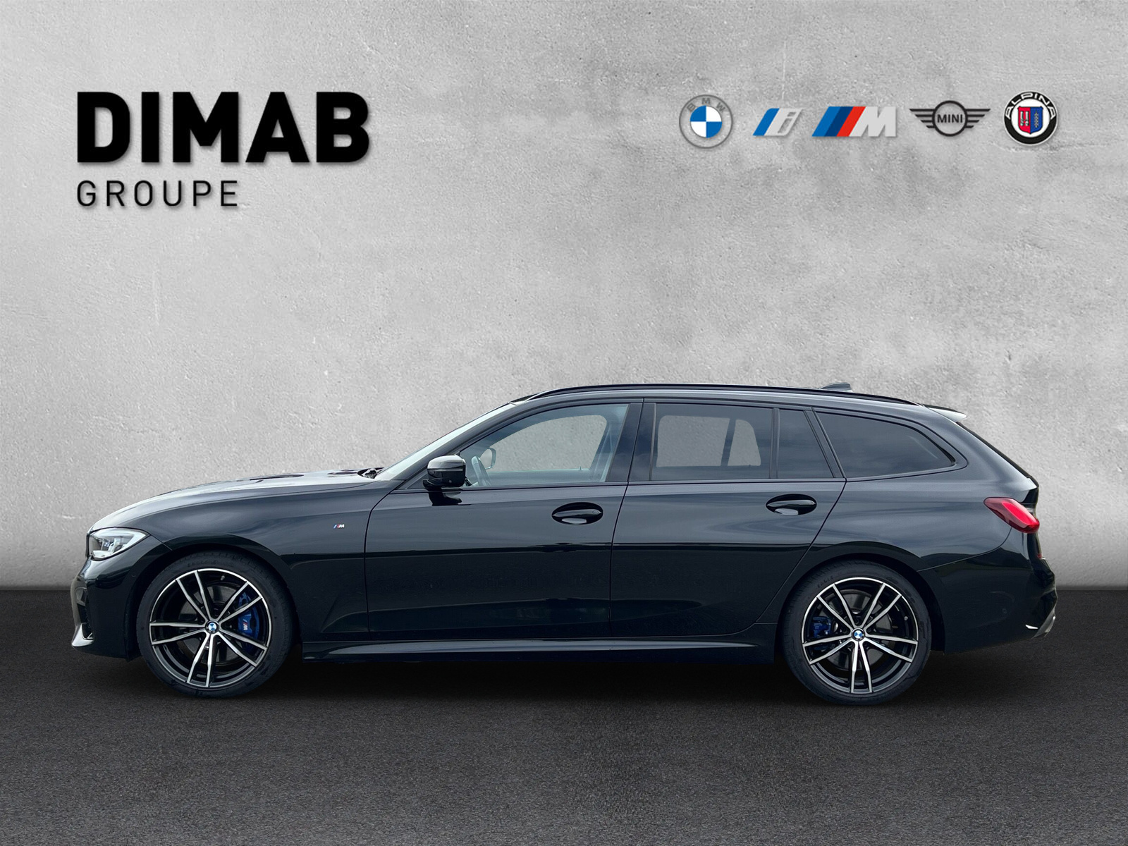 BMW M340d xDrive 48V Touring-showroom-element-1