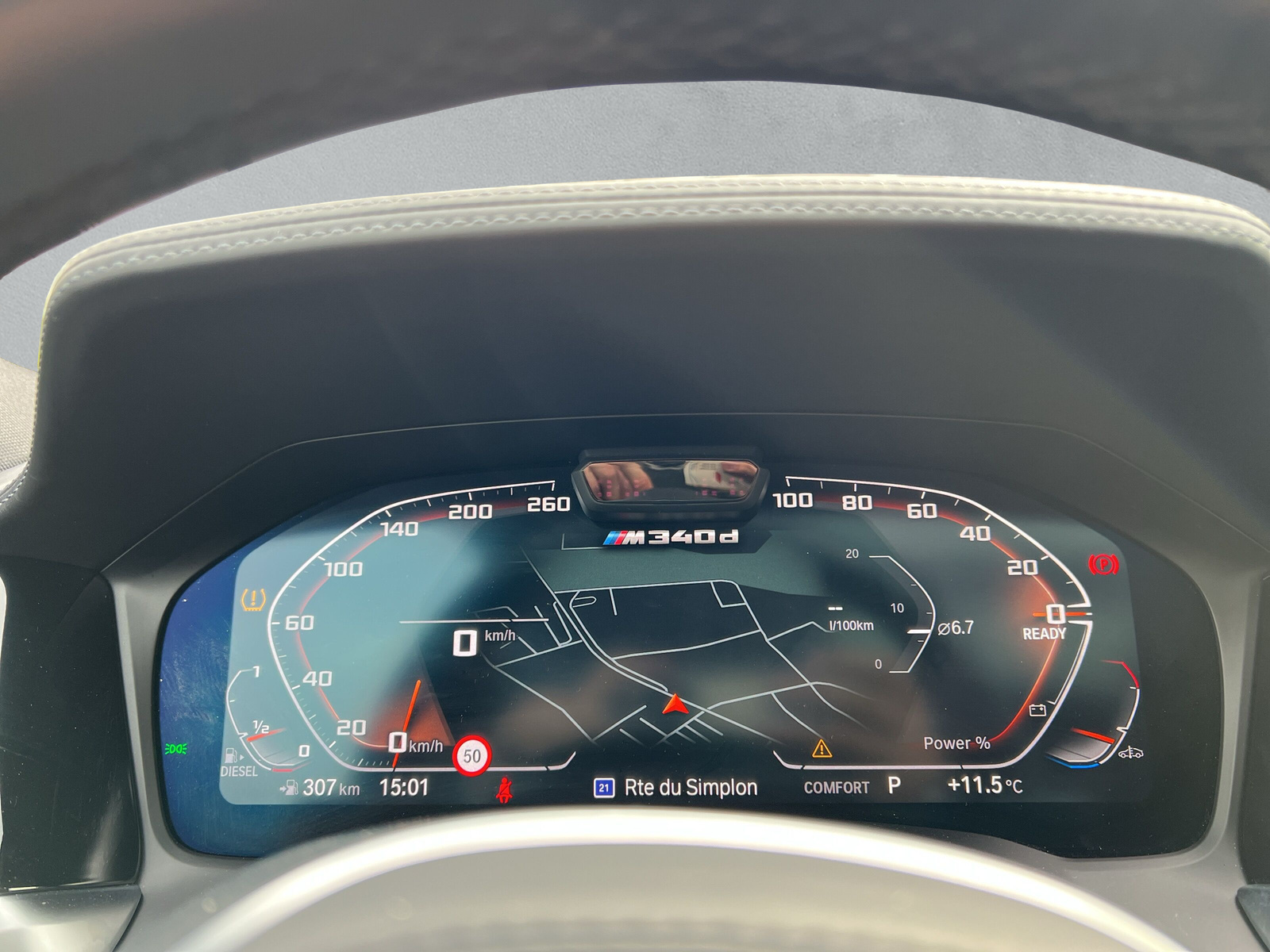 BMW M340d xDrive 48V Touring-image-18