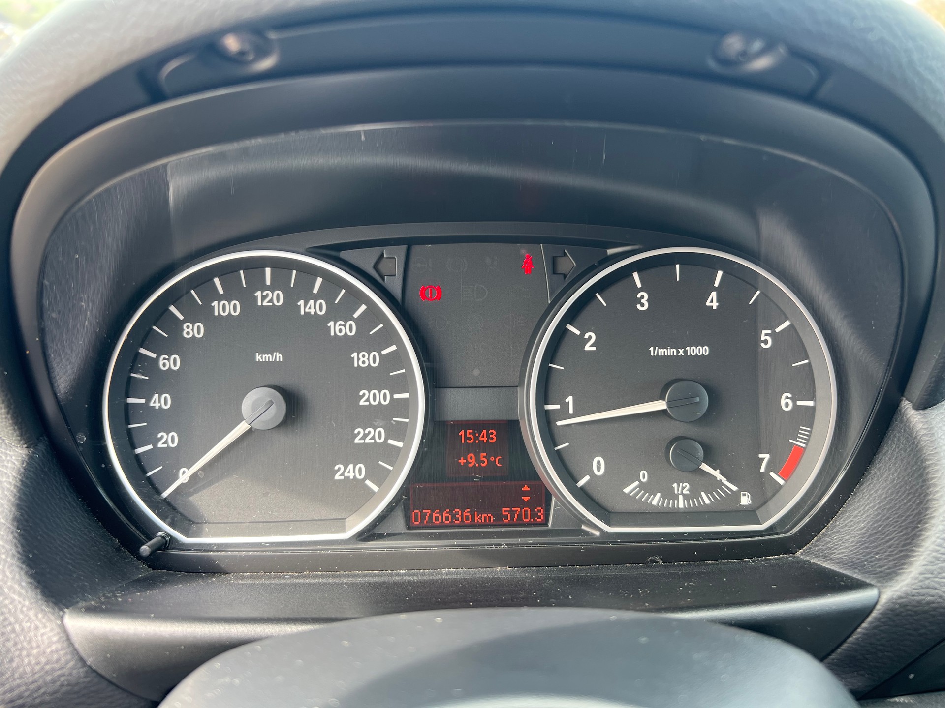 BMW 116i-image-5