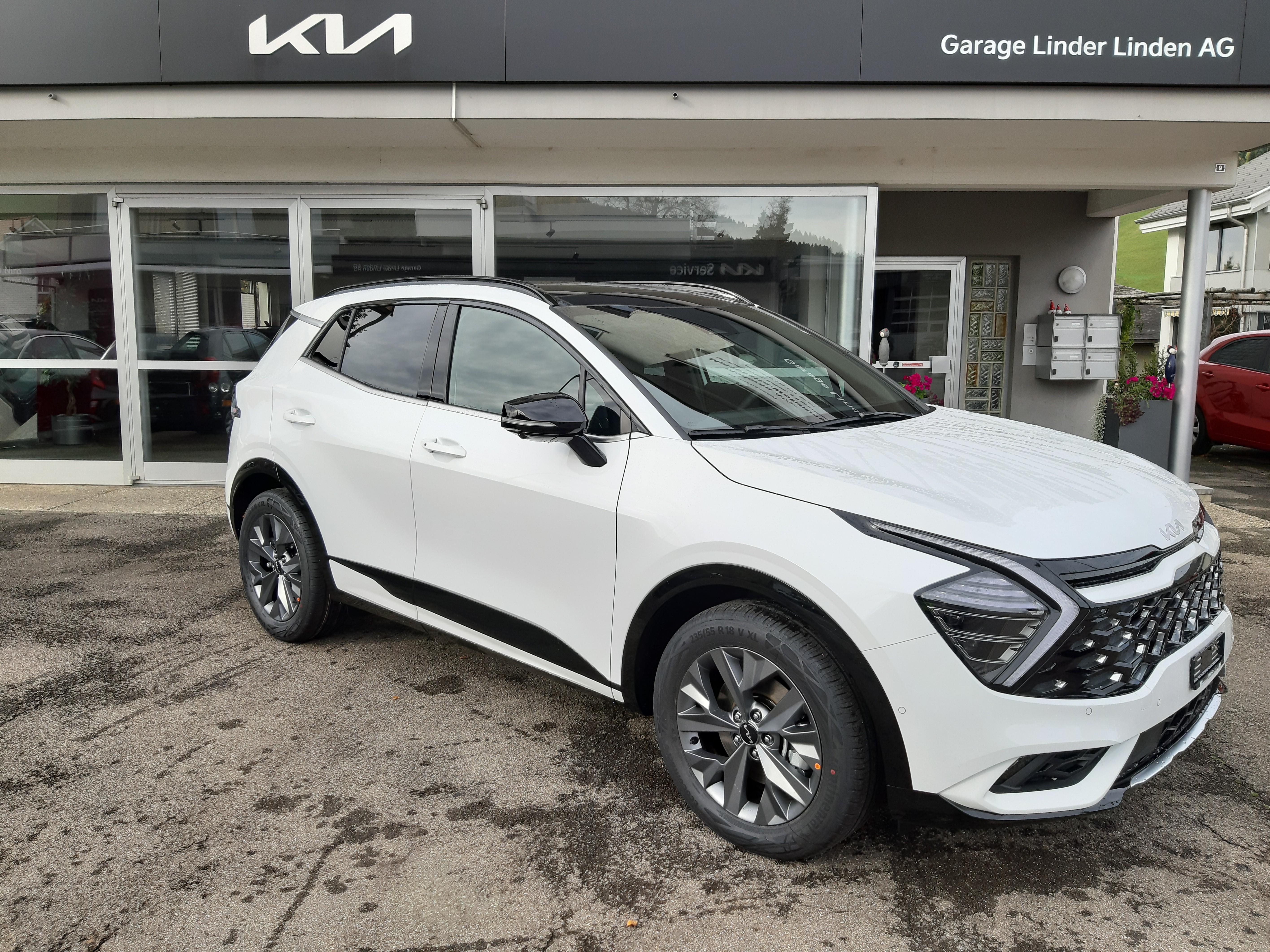 KIA Sportage 1.6T-GDi HEV (SUV / Geländewagen) KIA KIA Sportage 1.6T-GDi HEV (SUV / Geländewagen)