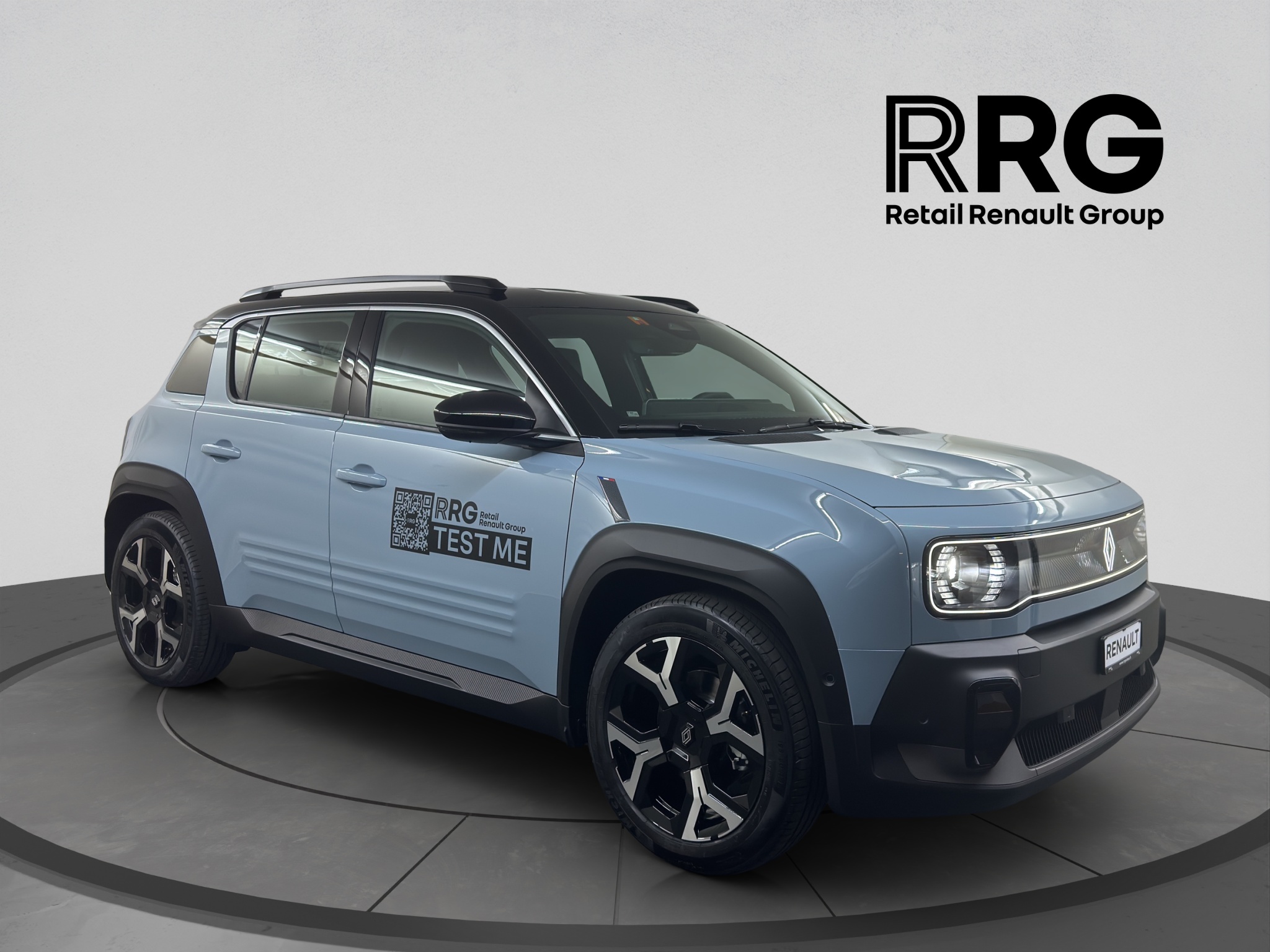 R4 E-Tech Comfort Range 52 kWh Techno
