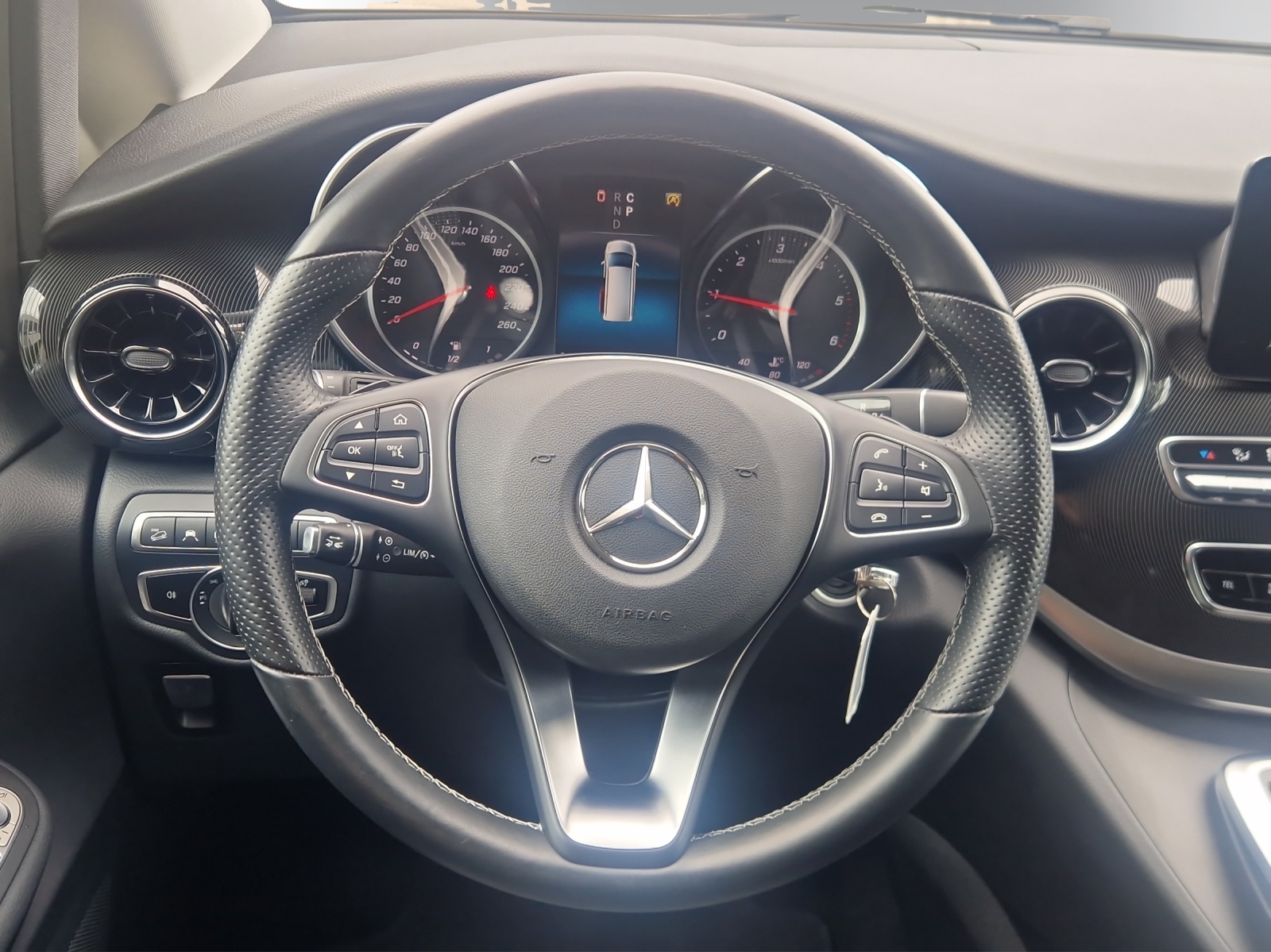 Image MERCEDES-BENZ V-250 V 250 d lang Trend 4Matic 9G-Tronic