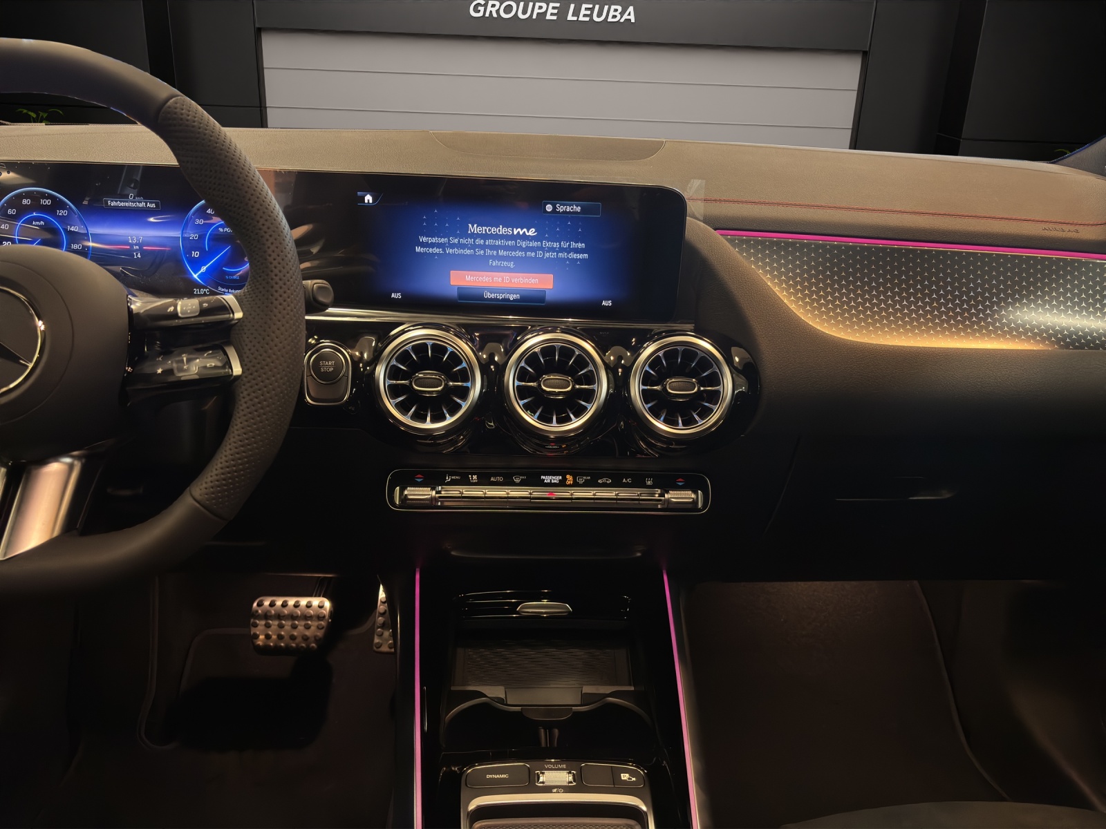 Image MERCEDES-BENZ EQA-250 EQA 250+ 70,5kWh Excellence