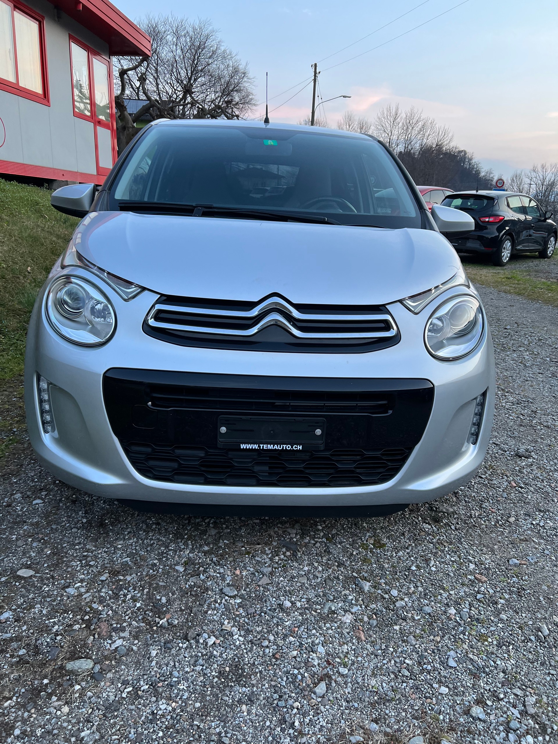 CITROEN C1 1.2 VTi Shine