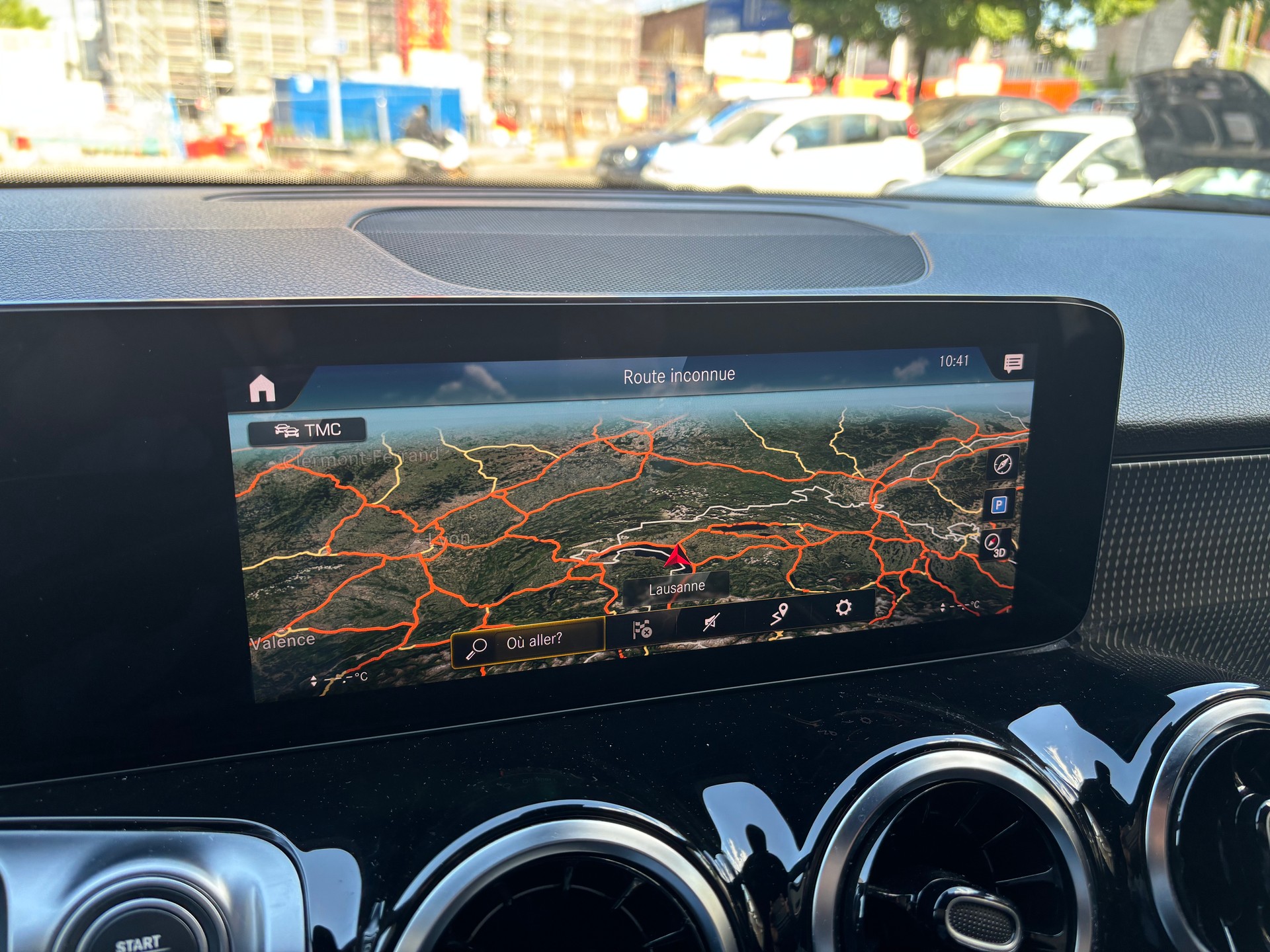 MERCEDES-BENZ GLB 200 d Progressive 8G-Tronic-image-20