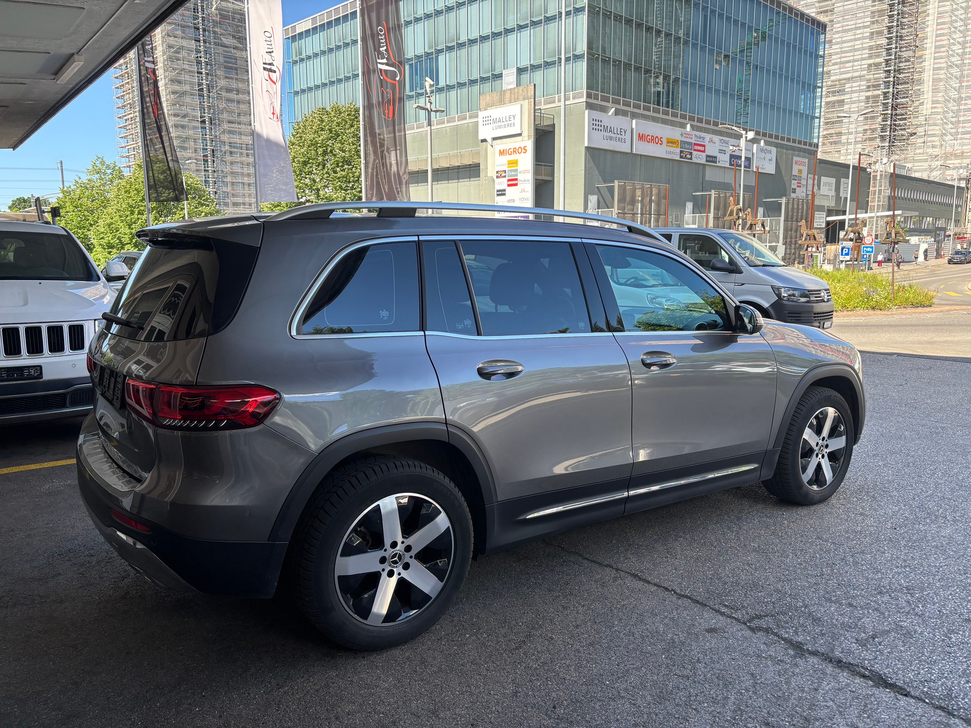 MERCEDES-BENZ GLB 200 d Progressive 8G-Tronic-showroom-element-2