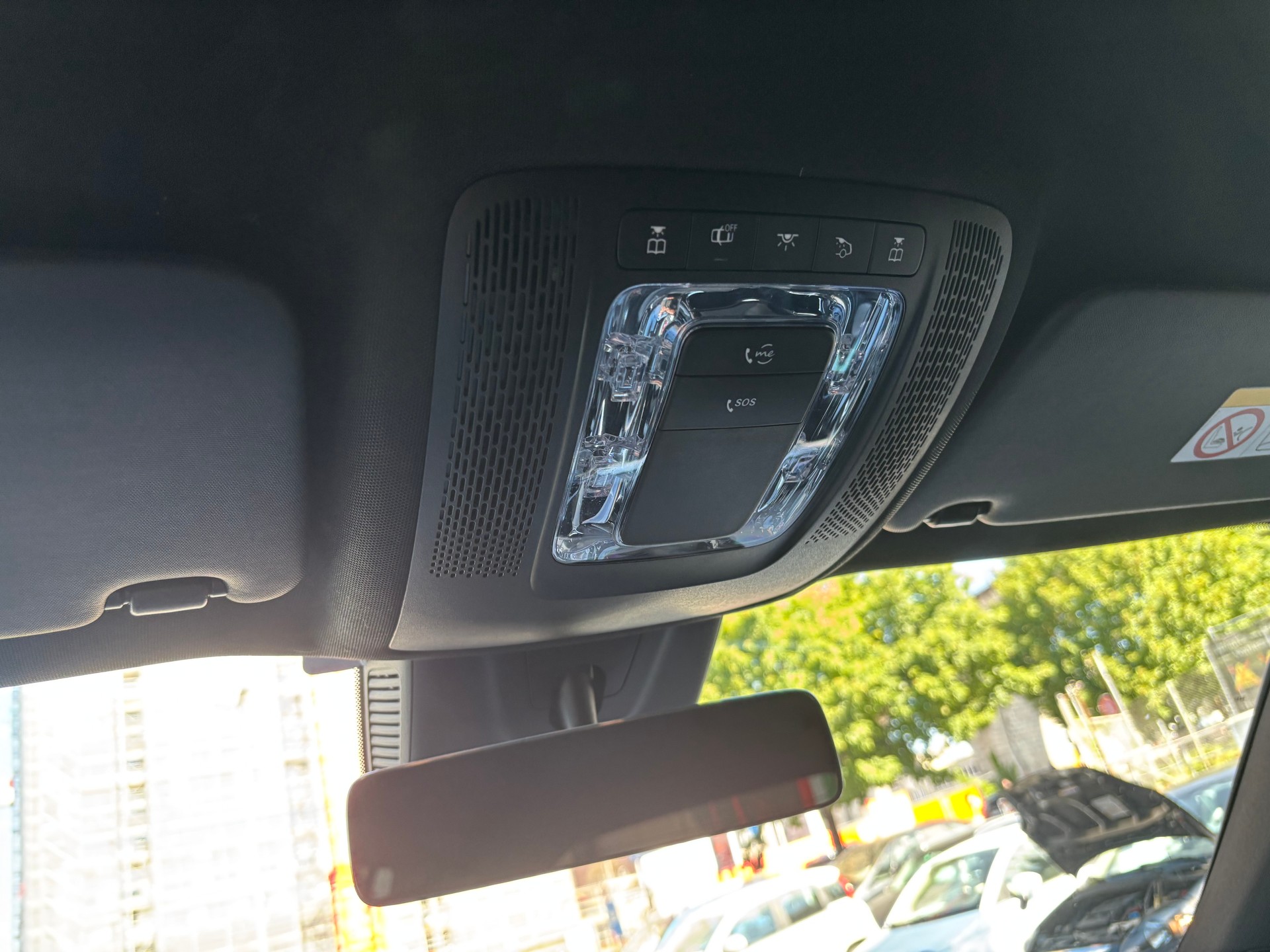 MERCEDES-BENZ GLB 200 d Progressive 8G-Tronic-image-25