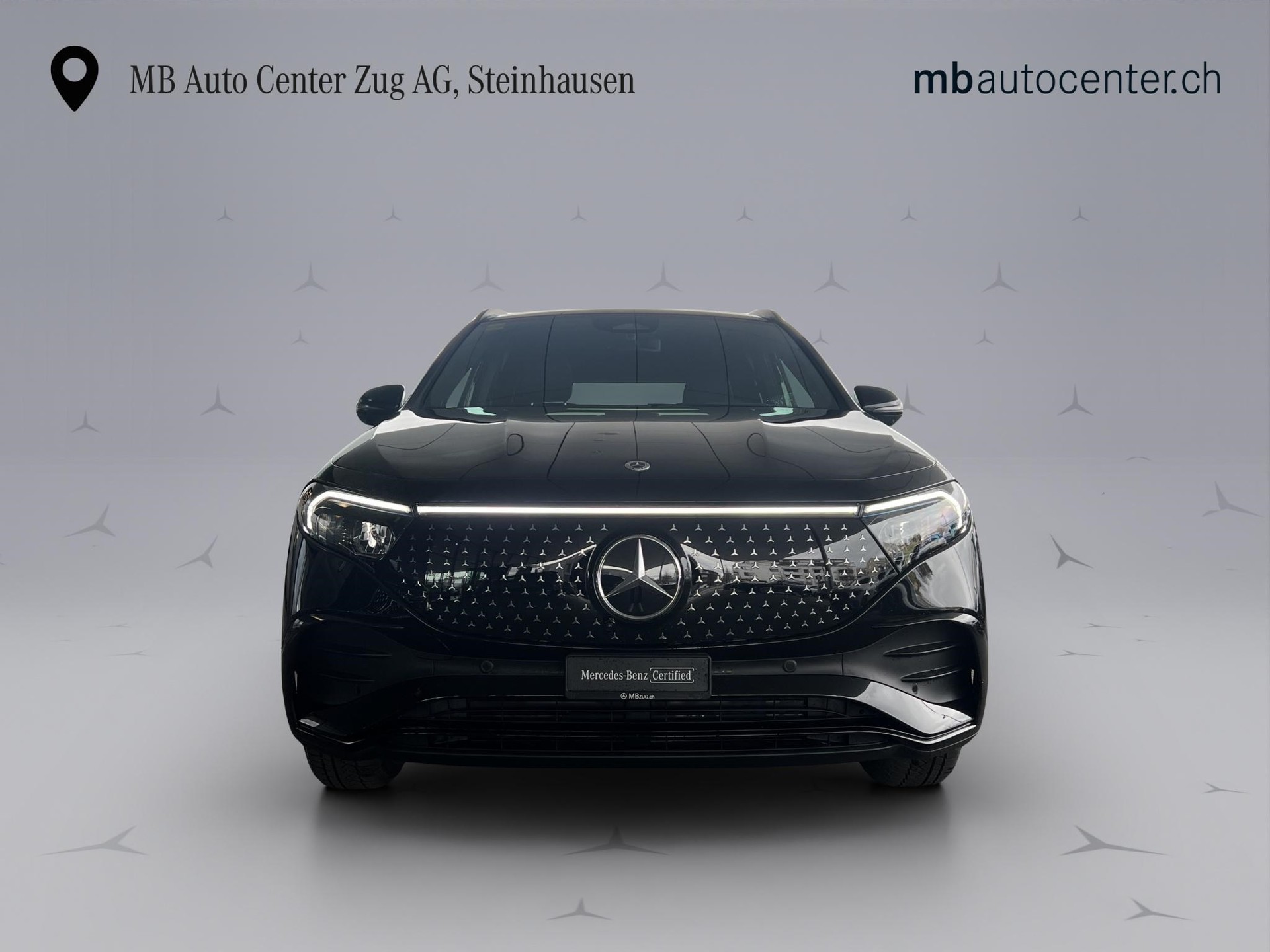 MERCEDES-BENZ EQA 300 Swiss Star AMG Line 4matic-showroom-element-1
