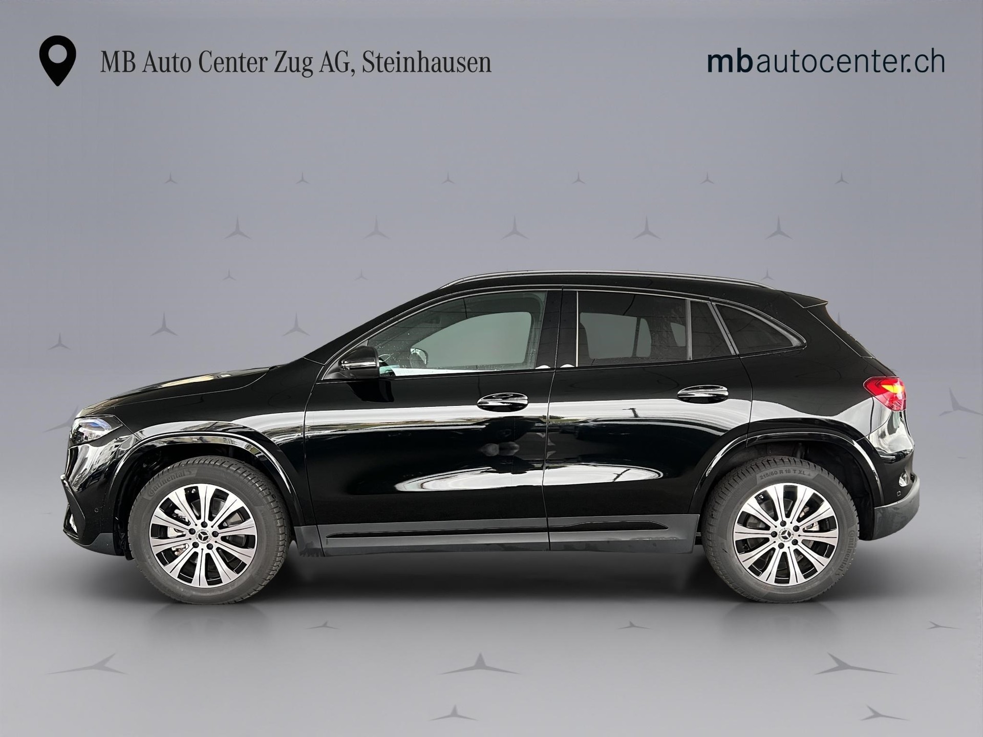 MERCEDES-BENZ EQA 300 Swiss Star AMG Line 4matic-showroom-element-2