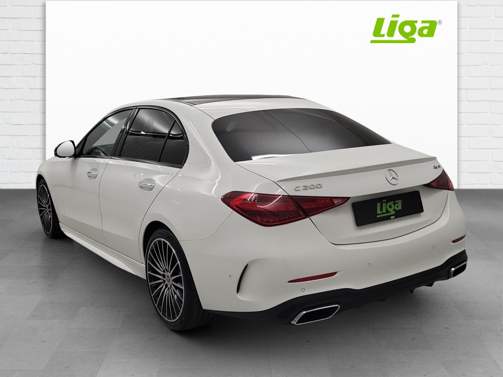 MERCEDES-BENZ C 200 AMG Line 4Matic-showroom-element-3