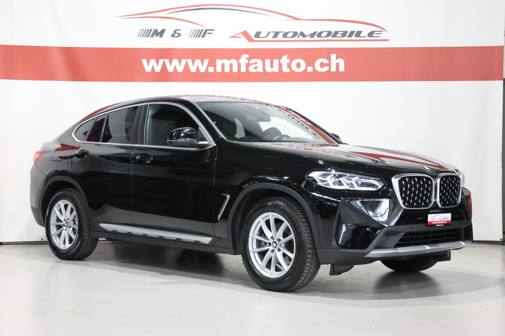 BMW X4 20d xDrive CH FAHRZEUG-showroom-element-3