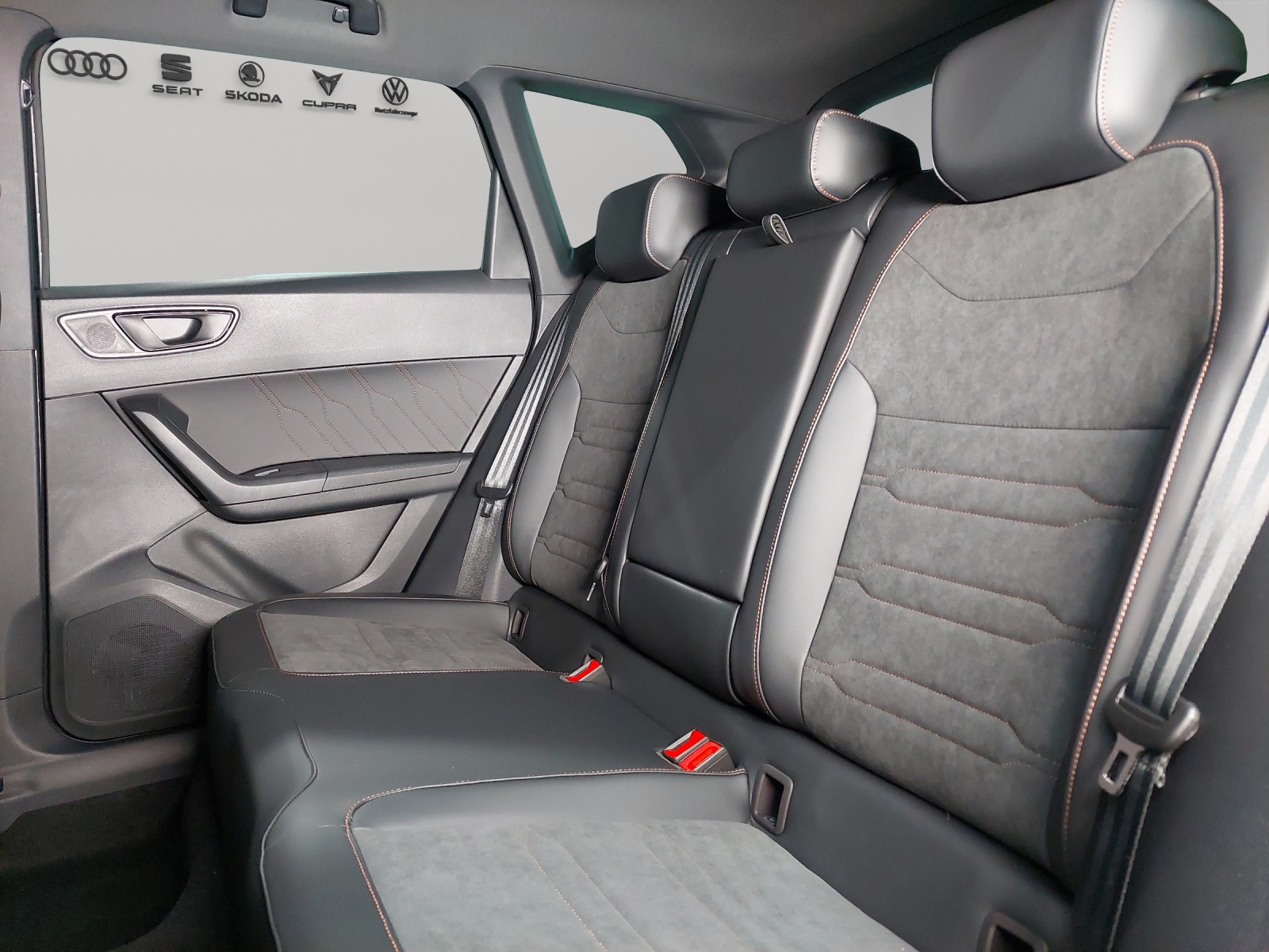 CUPRA Ateca 2.0TSI Inicio 4Drive DSG-image-8
