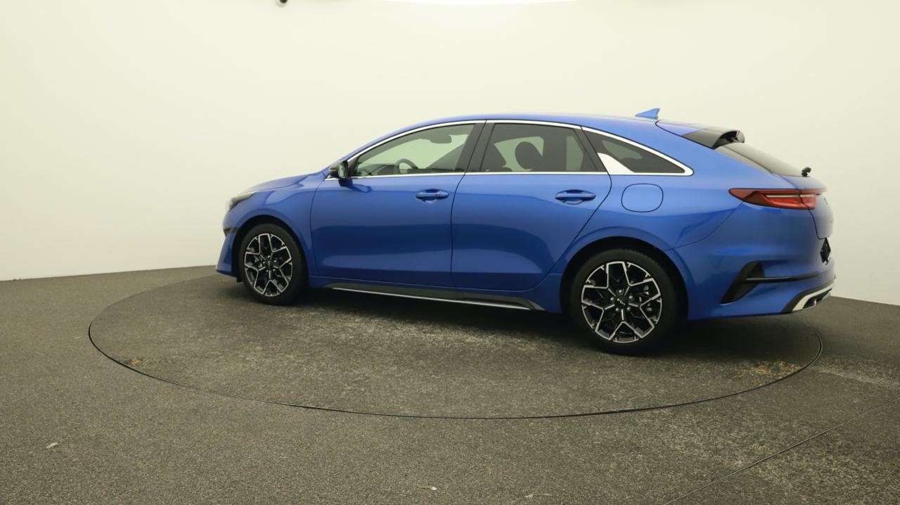 KIA ProCeed 1.5 T-GDi GT-Line Edition DCT-showroom-element-2