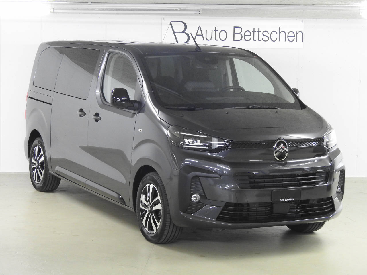 CITROEN Spacetourer M 2.0 (Bus) Citroen CITROEN Spacetourer M 2.0 (Bus)