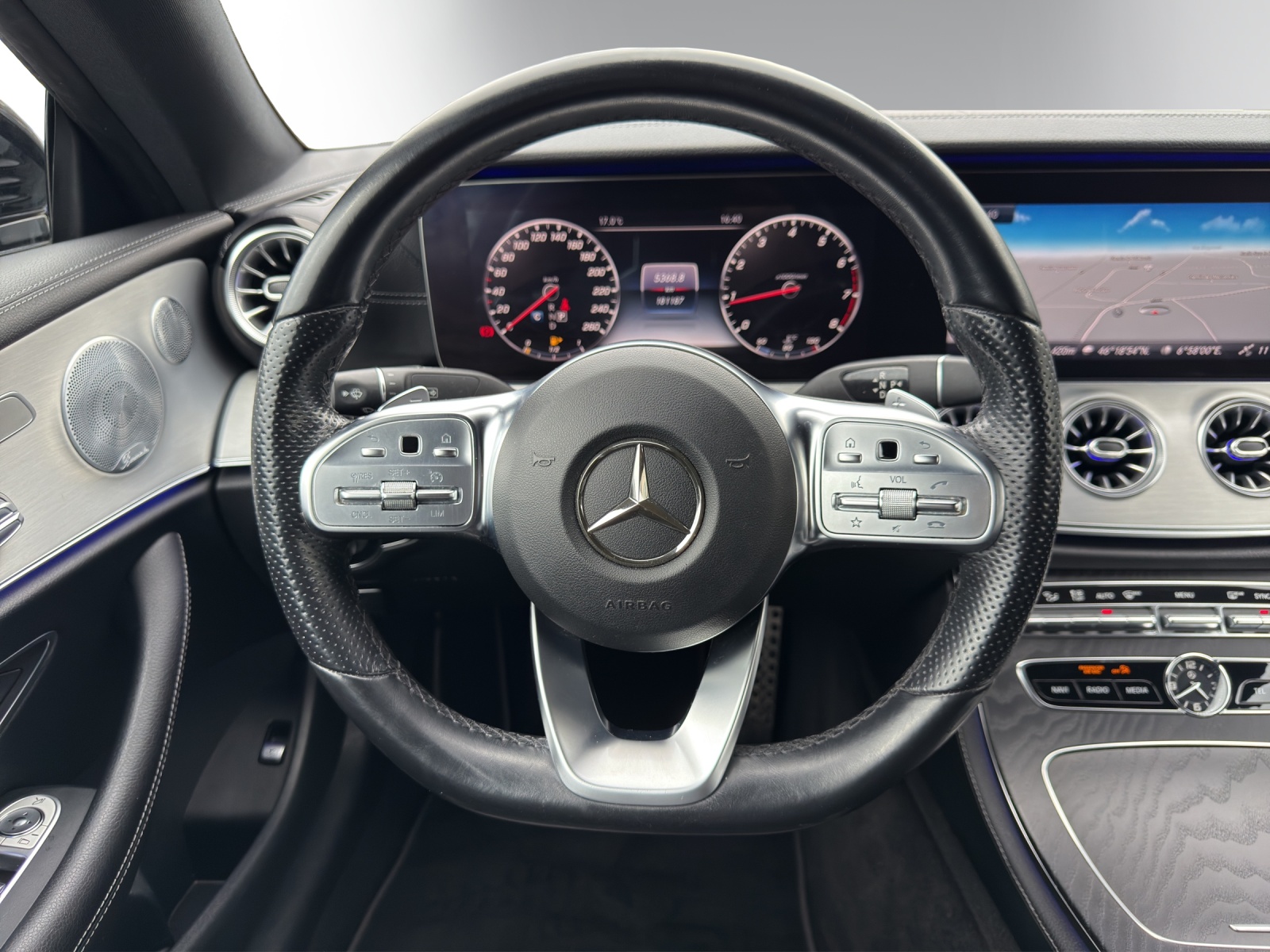 Image MERCEDES-BENZ E-200 E 200 Coupé AMG Line 4 Matic 9G-Tronic