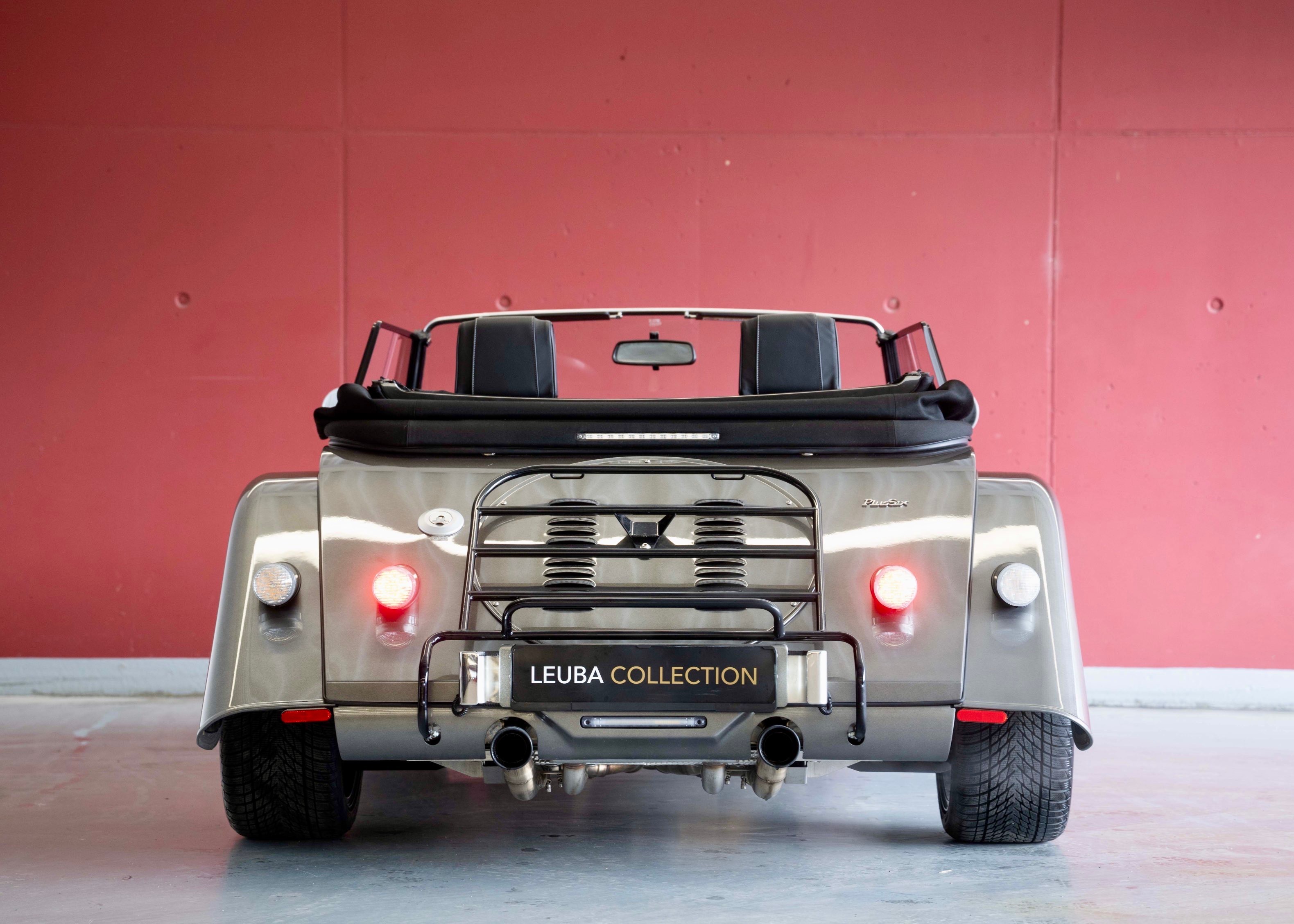 Image MORGAN 4-4 Plus Six 3.0 Bespoke (Swiss car, mint condition, Aston Martin Scintilla Silver paint)