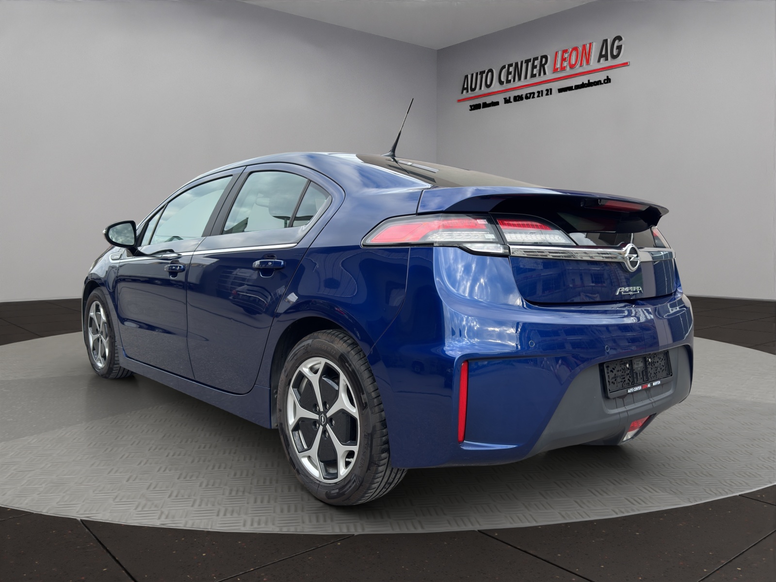 OPEL Ampera E-REV-showroom-element-3