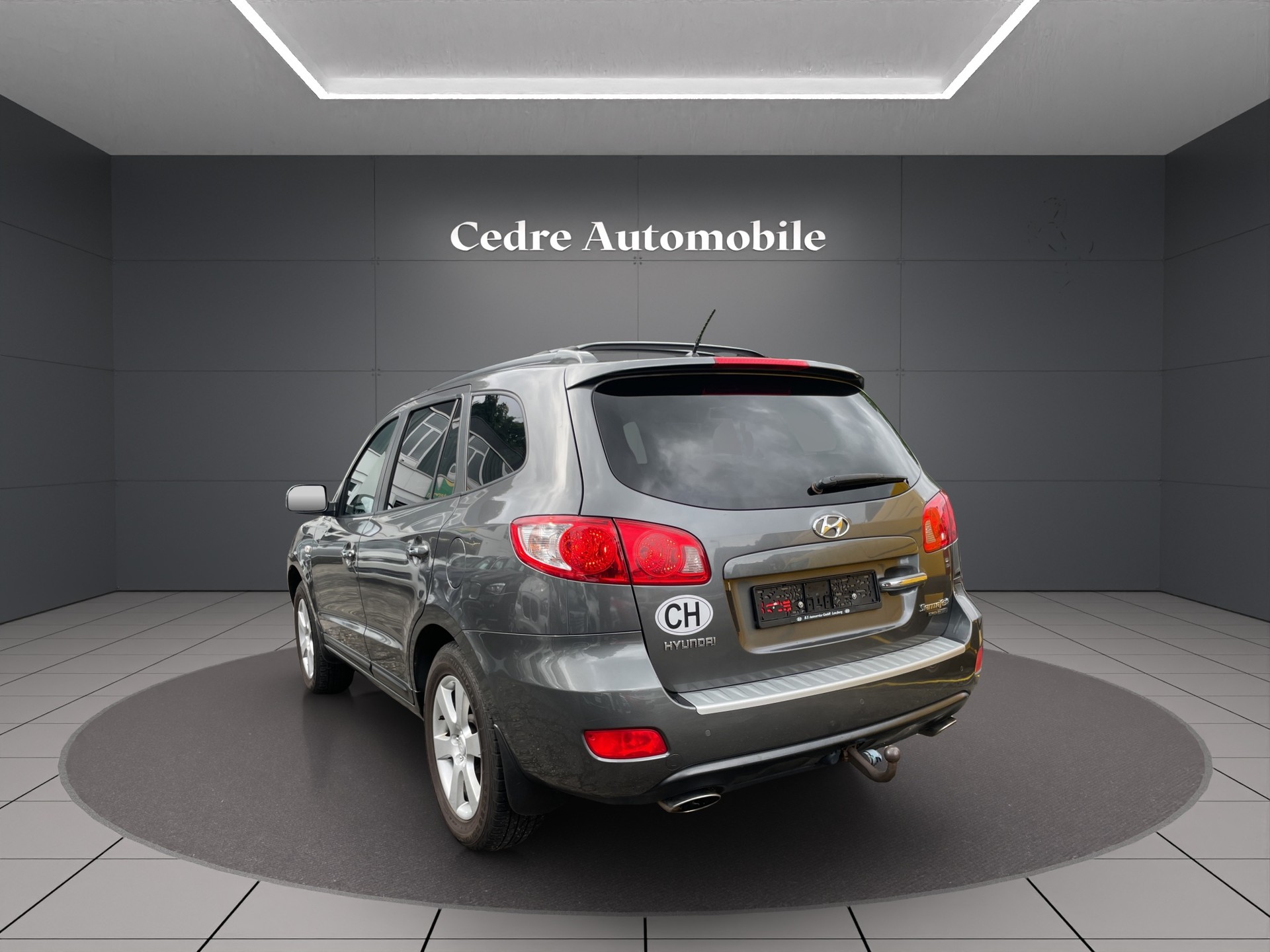 HYUNDAI Santa Fe 2.2 CRDi Style 4WD Automatic-showroom-element-3