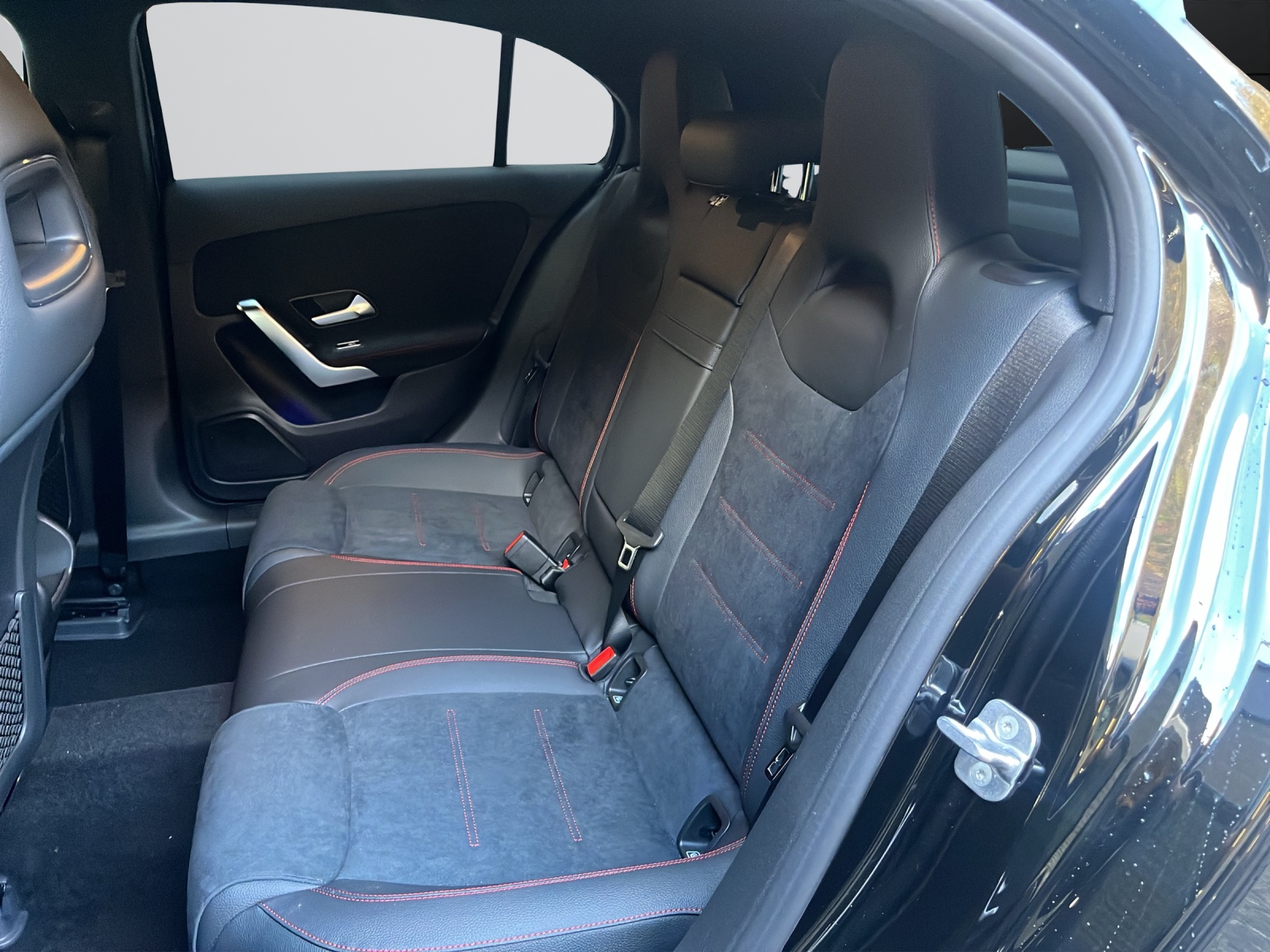 Image MERCEDES-BENZ A-200 A 200 Night Star 7G-DCT