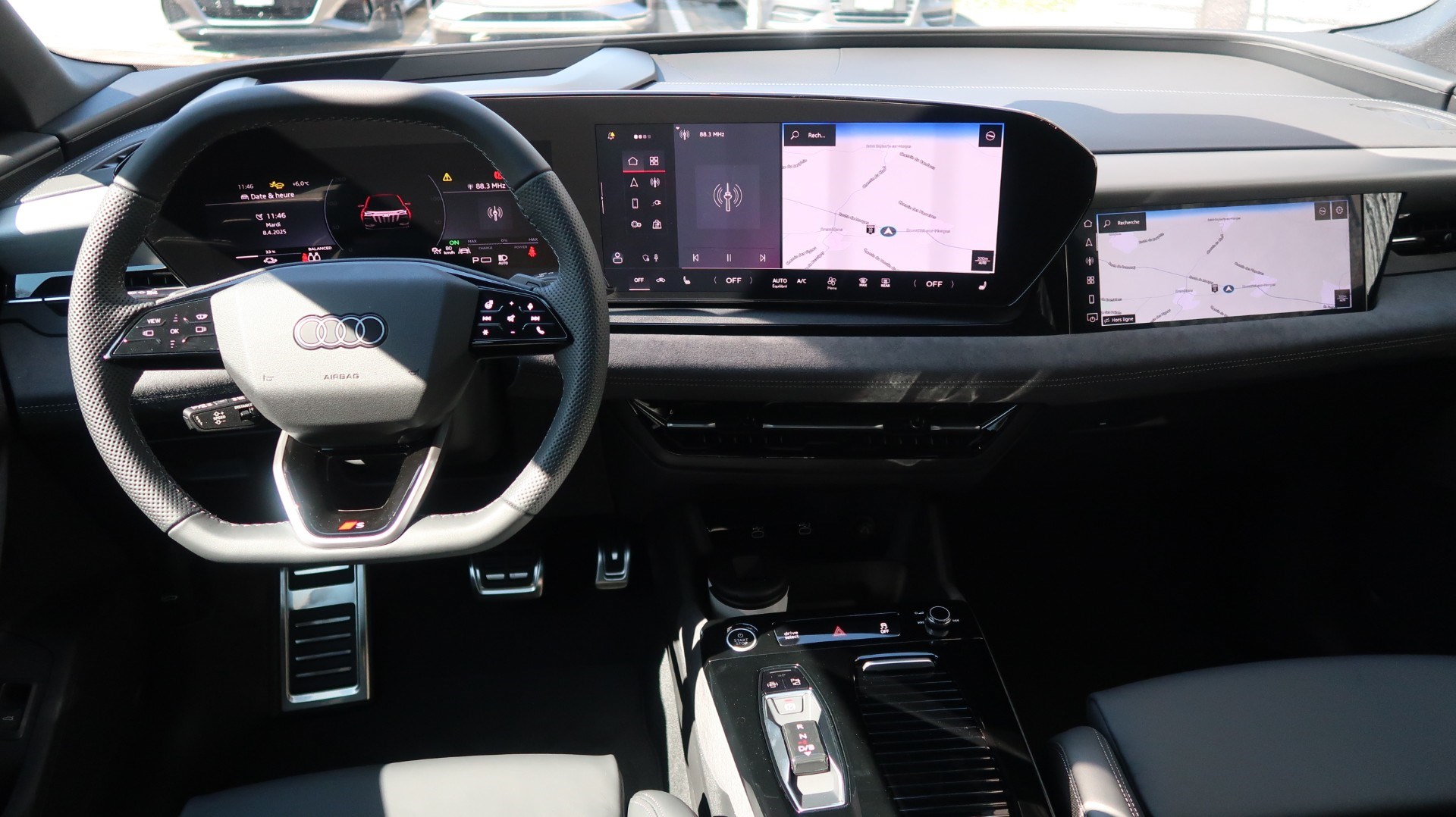AUDI Q6 e-tron quattro-image-6