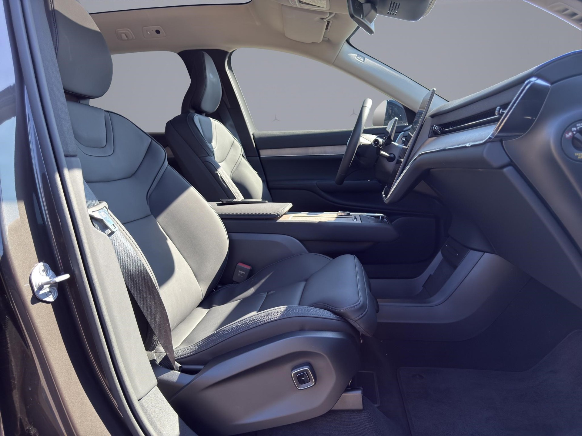 VOLVO EX 90 EX90 Twin Ultra AWD-image-15
