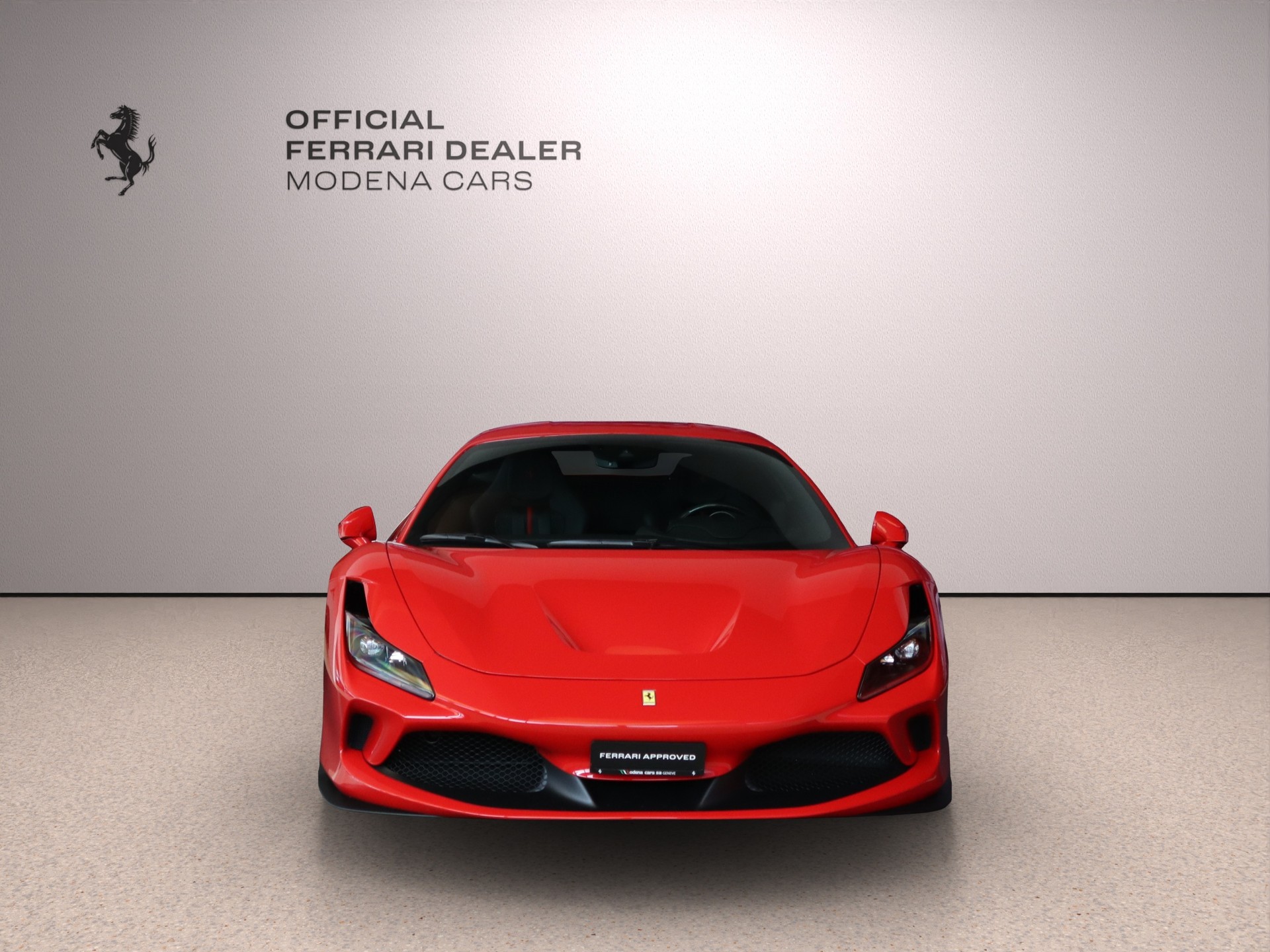 FERRARI F8 Tributo-showroom-element-1