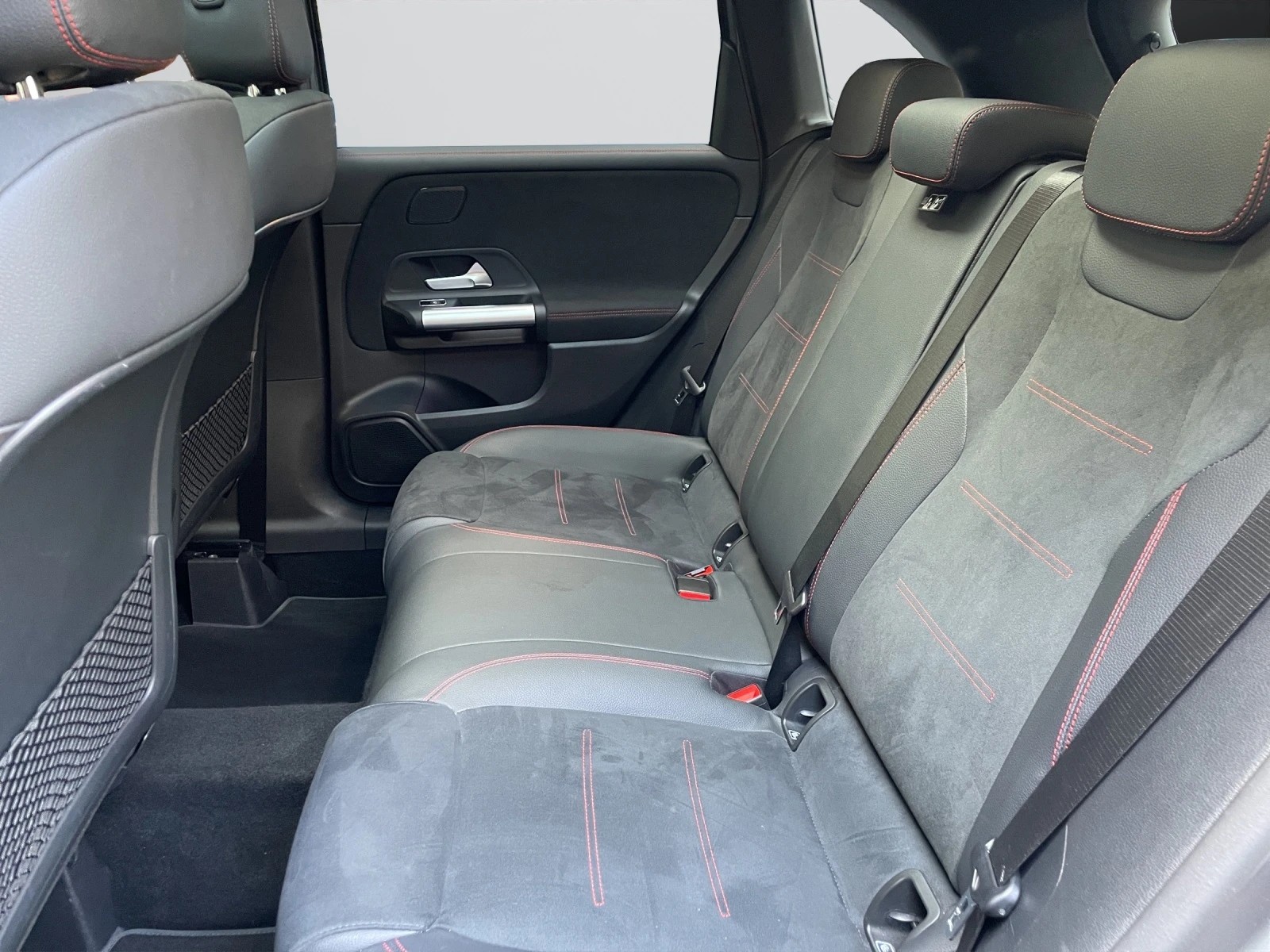 Image MERCEDES-BENZ B-200 B 200 d Night Star 8G-DCT